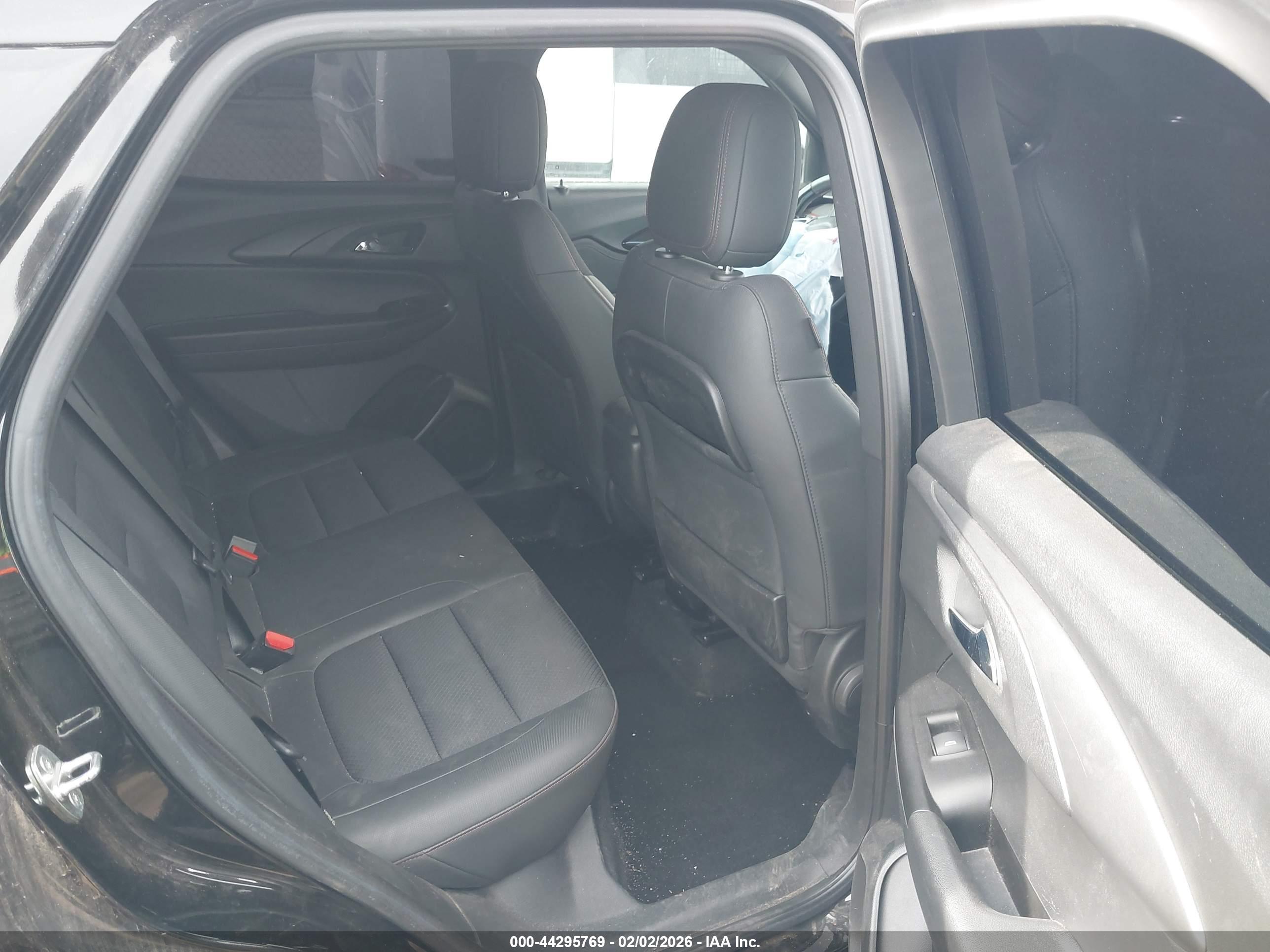 CHEVROLET TRAILBLAZER image 8