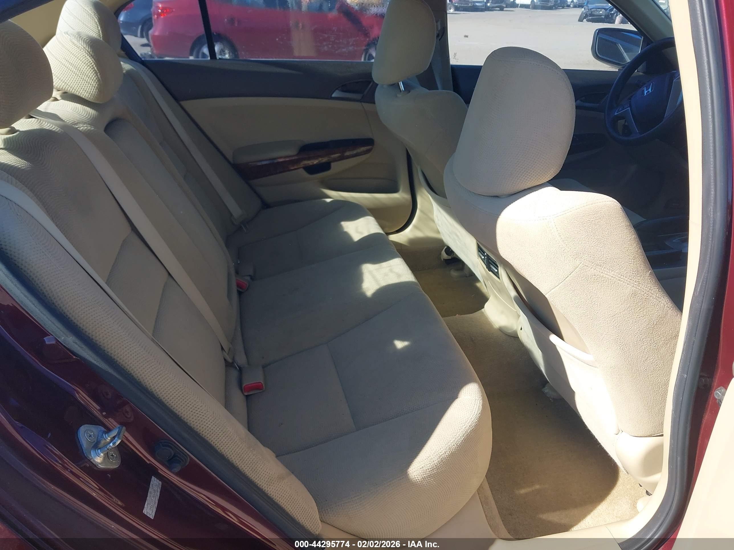 HONDA ACCORD image 8