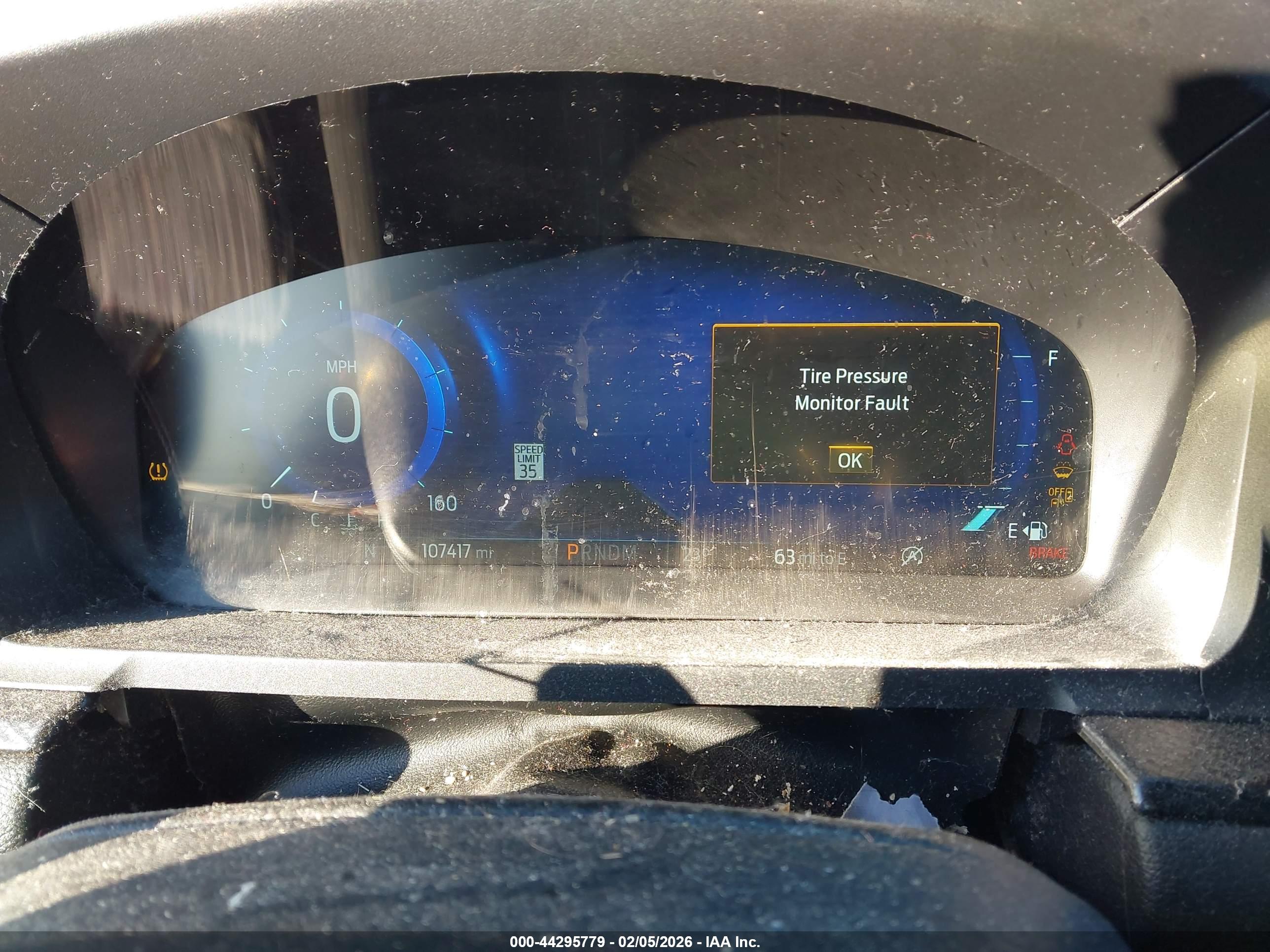 FORD EXPLORER image 7
