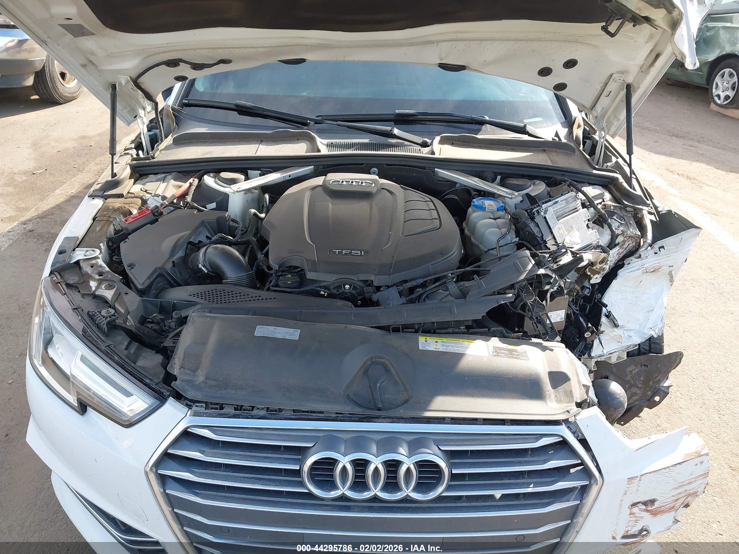 AUDI A4 image 10