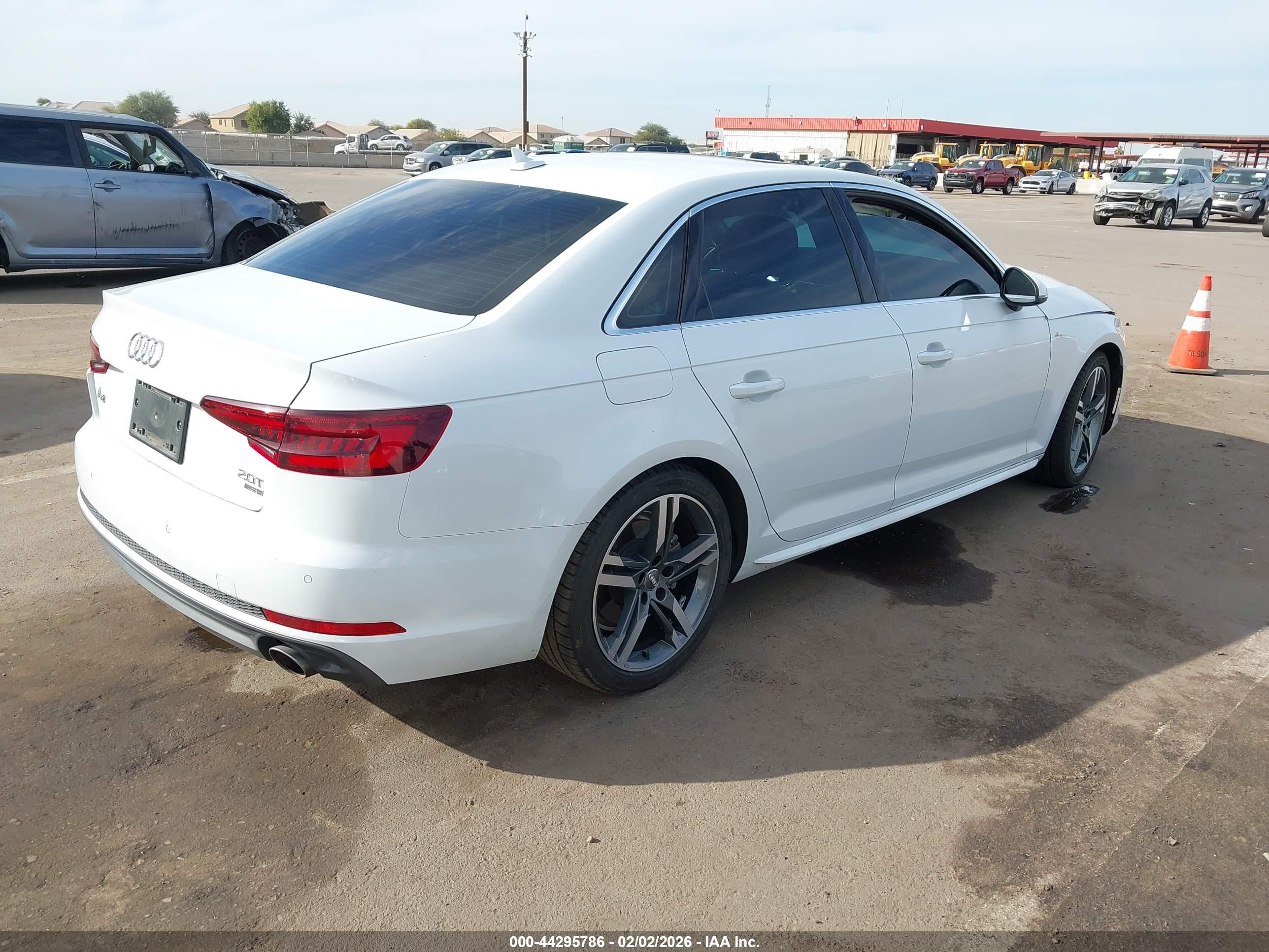 AUDI A4 image 4