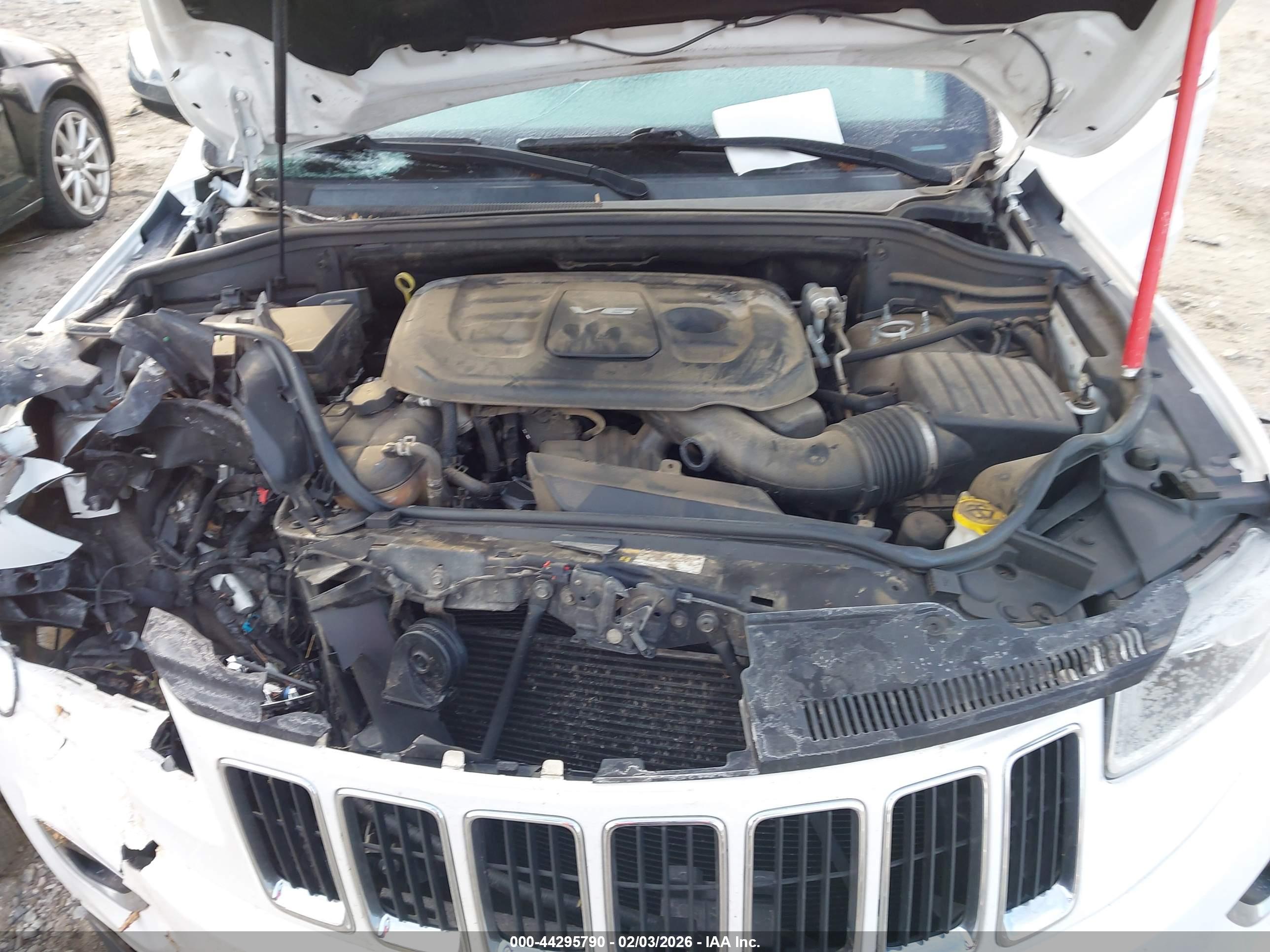 JEEP GRAND image 10