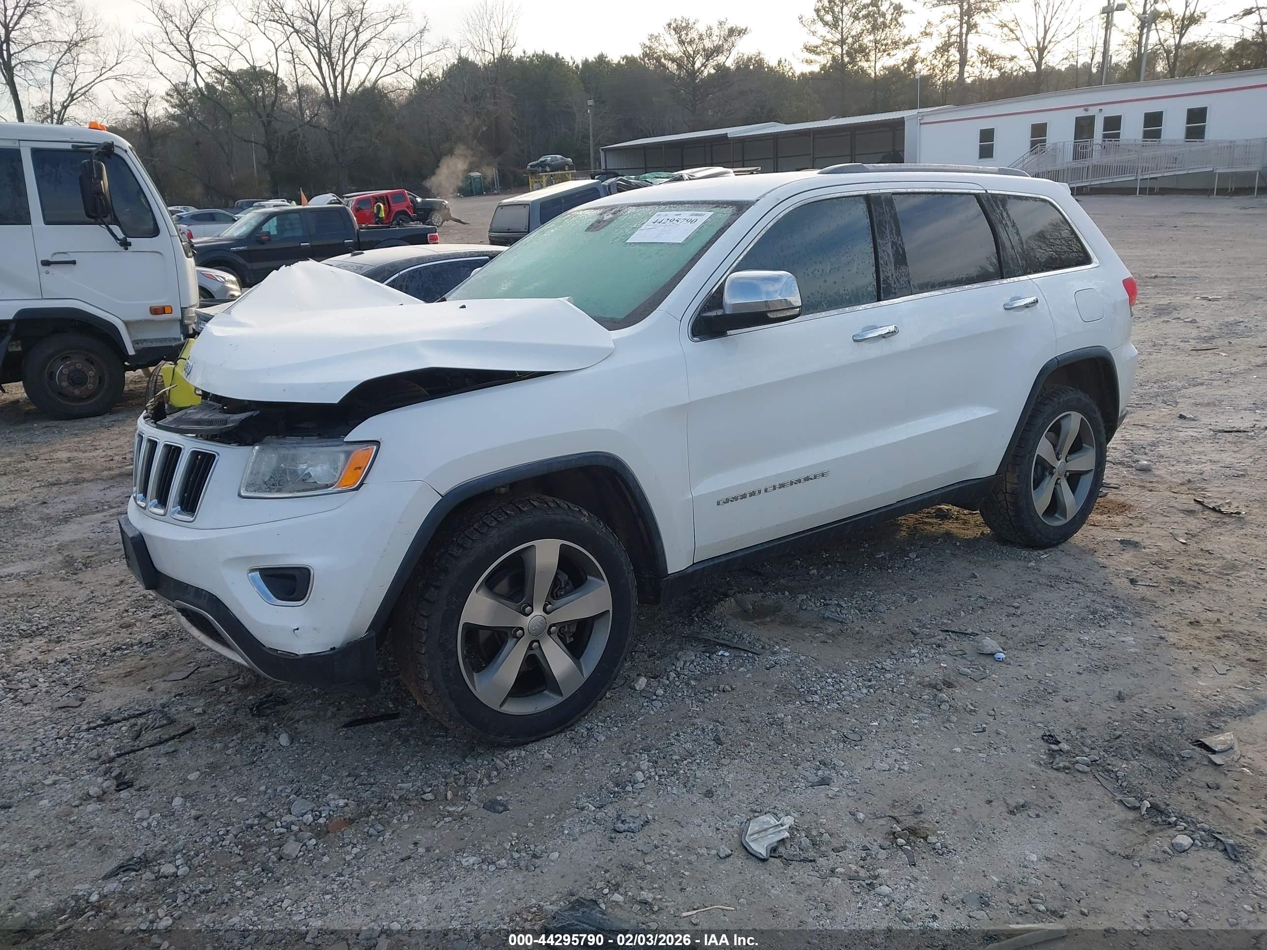 JEEP GRAND image 2