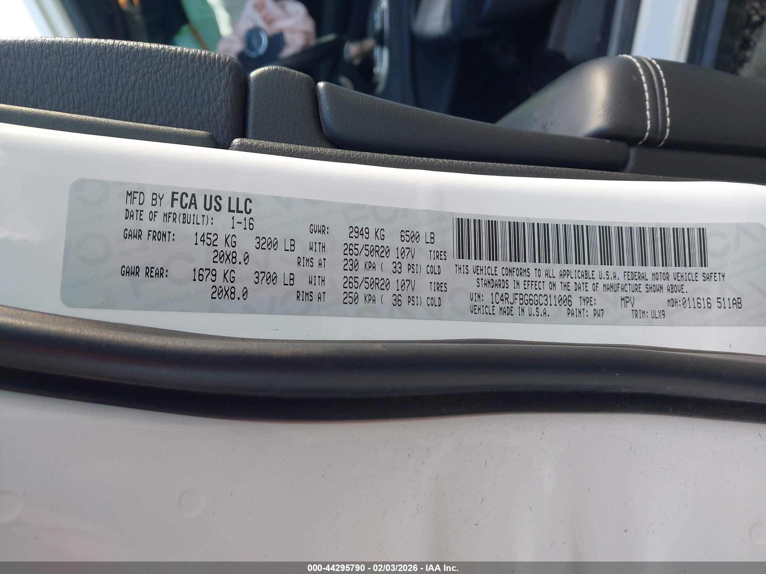 JEEP GRAND image 9