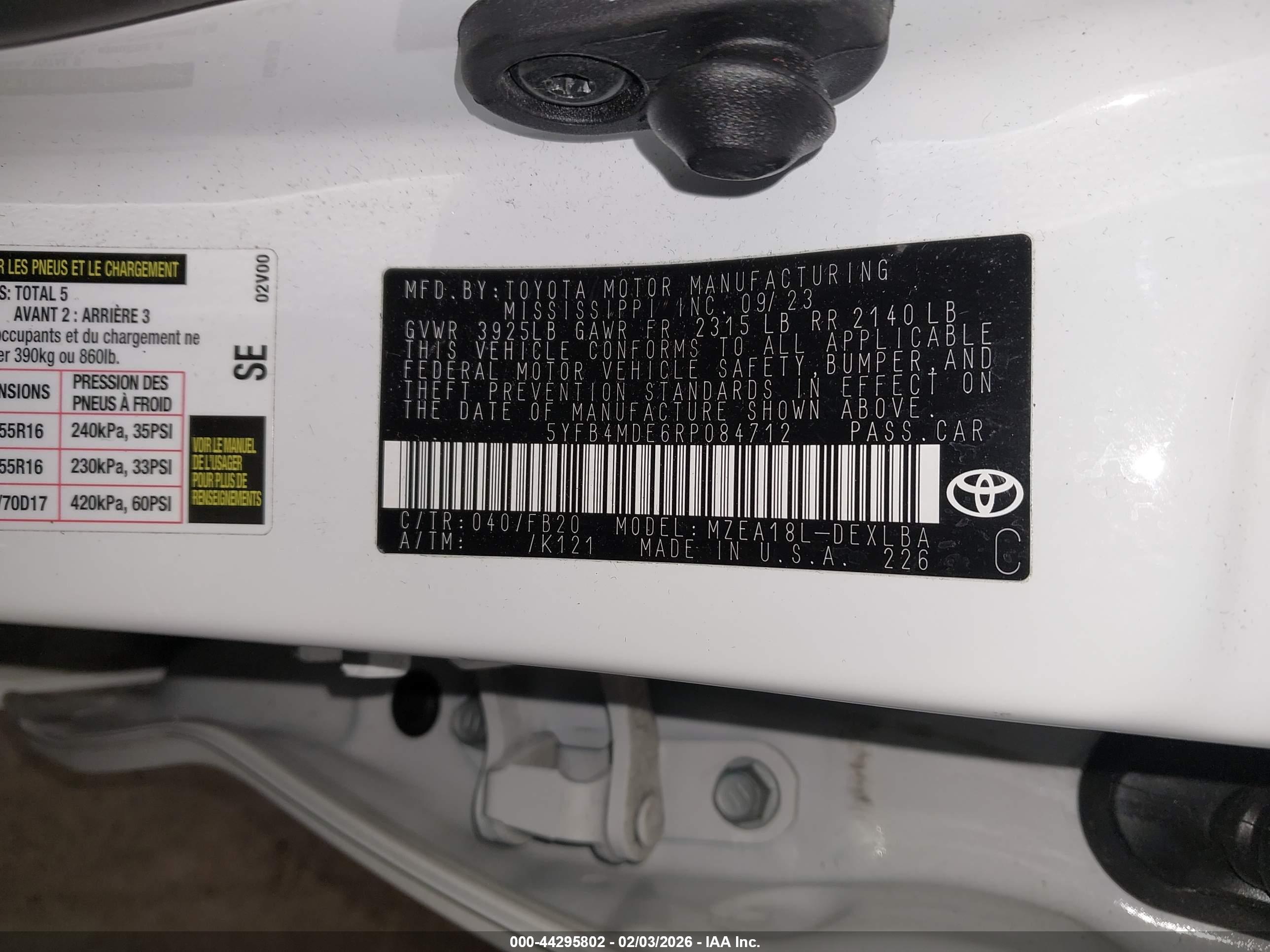 TOYOTA COROLLA image 9