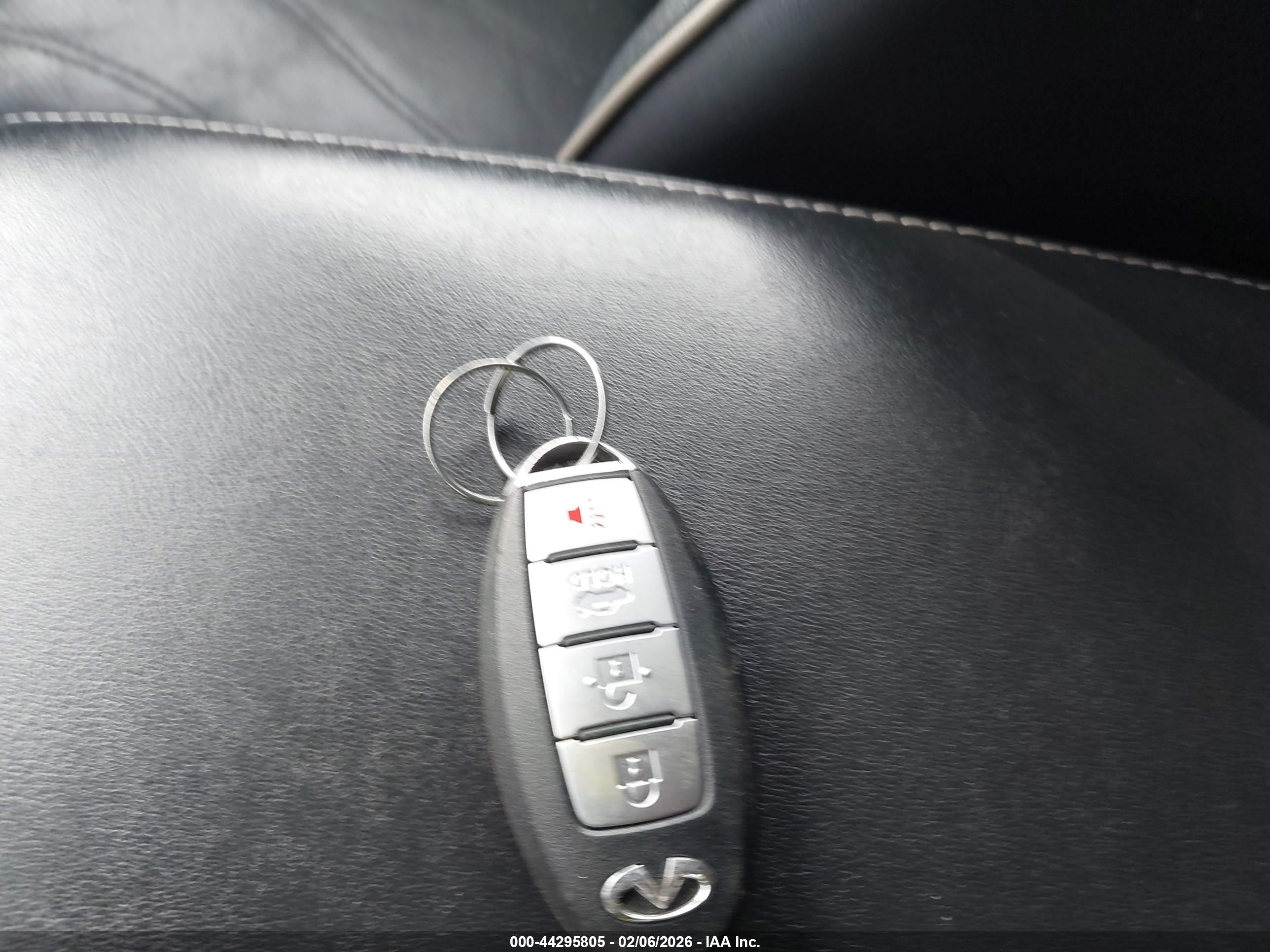 INFINITI QX60 image 11