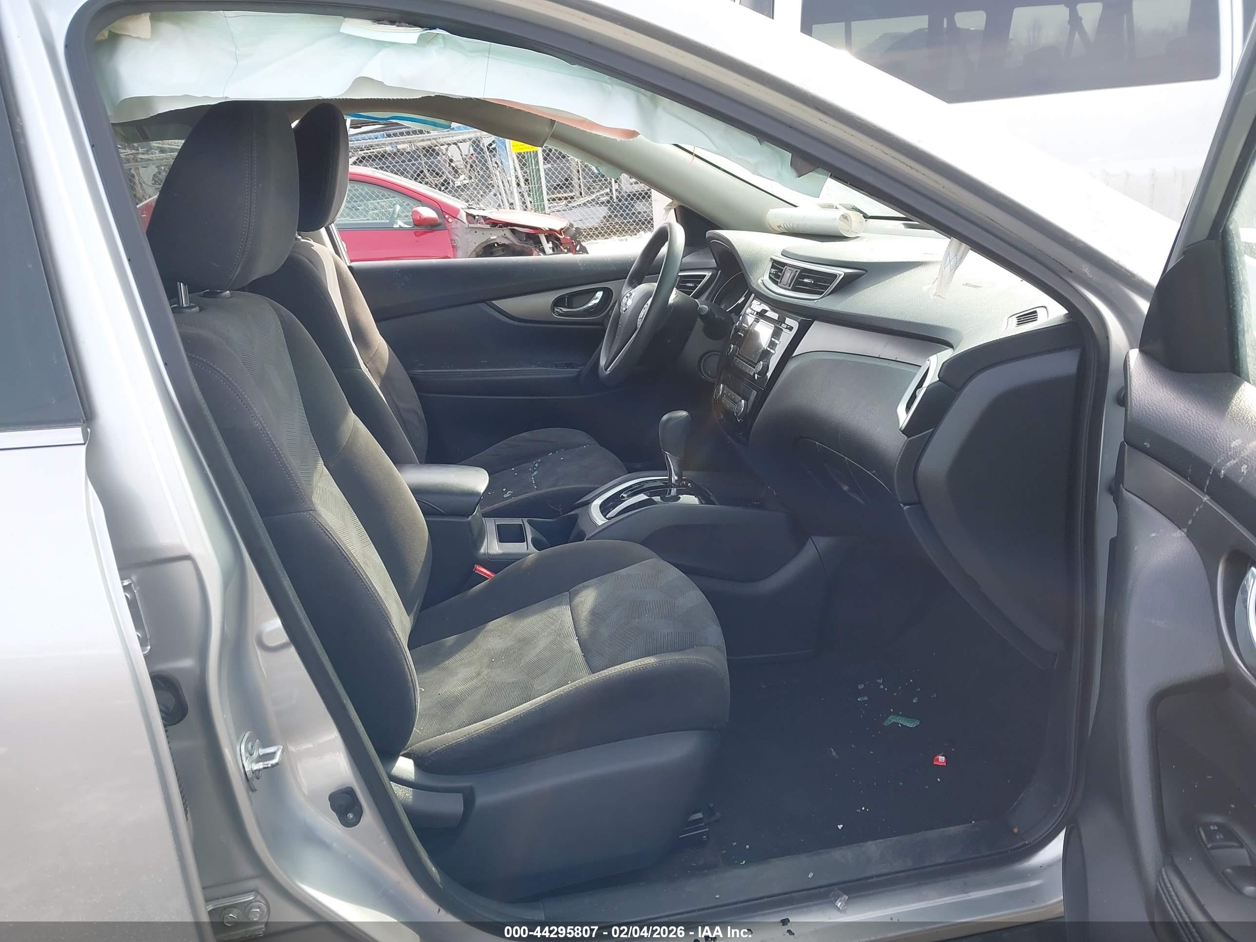 NISSAN ROGUE image 5