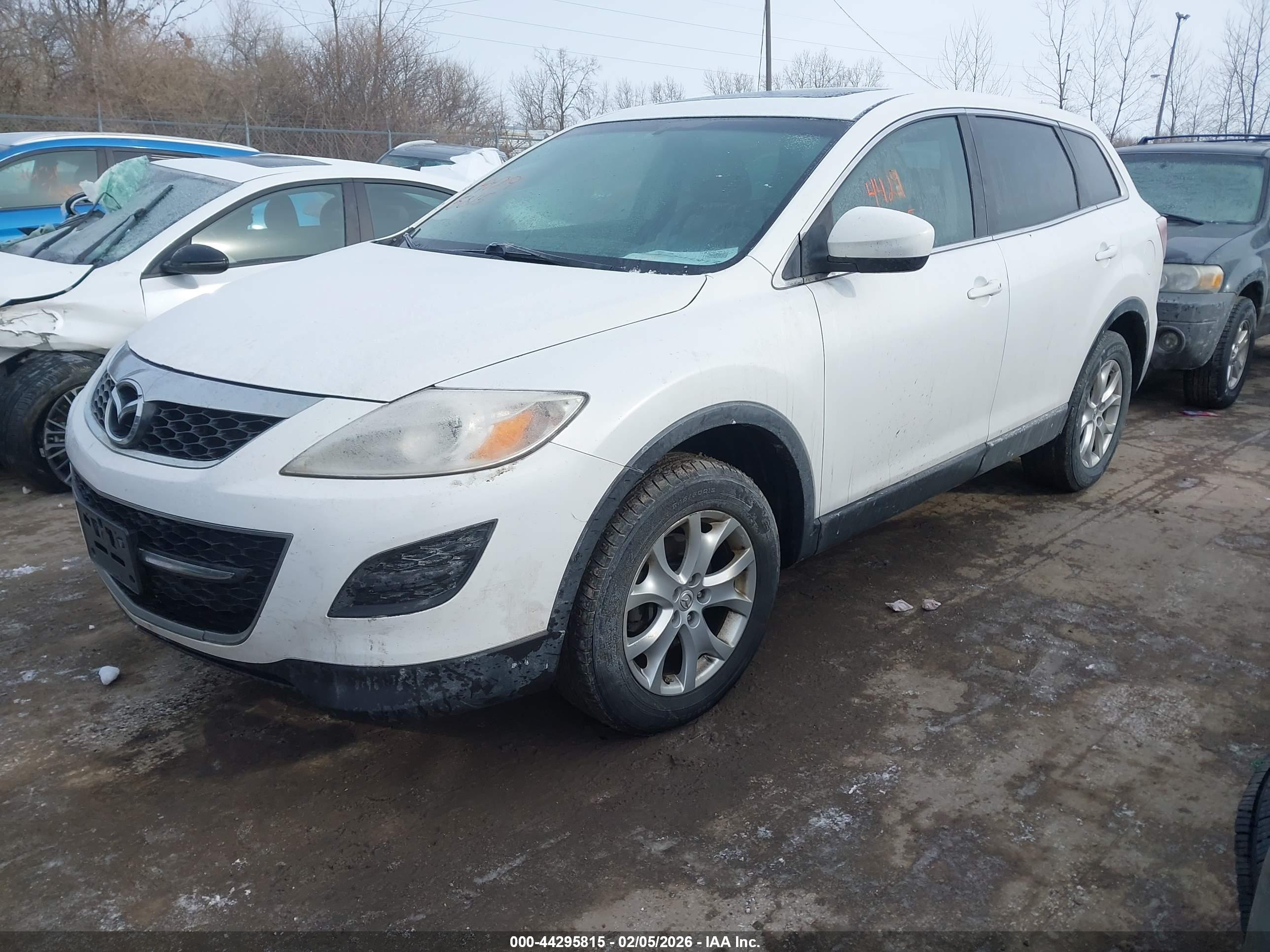MAZDA CX-9 image 2