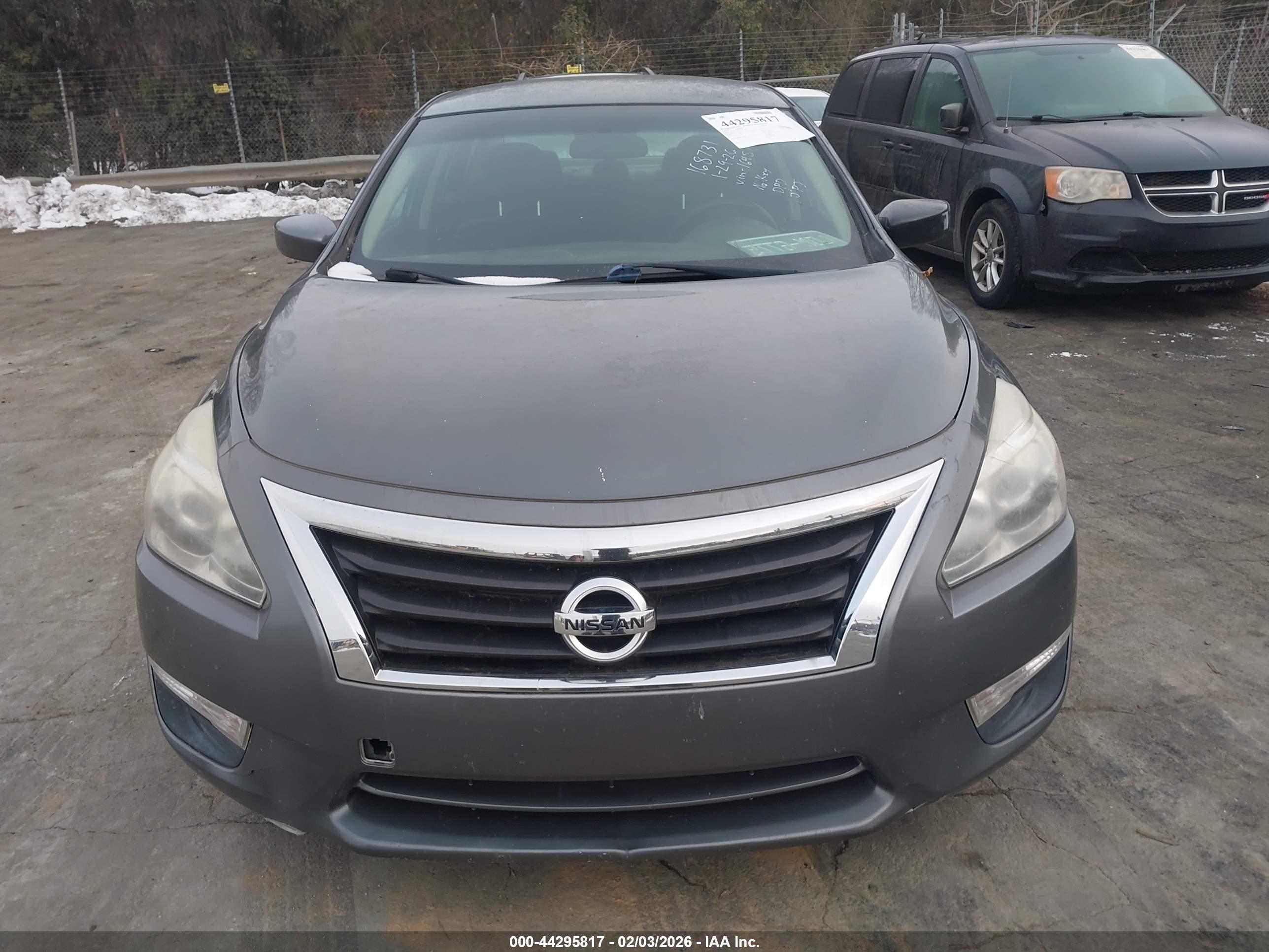 NISSAN ALTIMA image 6