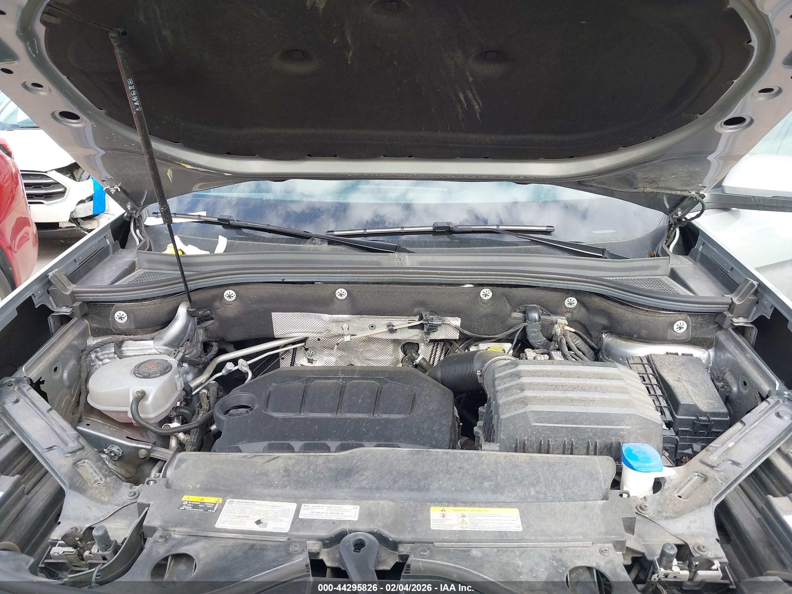 VOLKSWAGEN ATLAS image 10