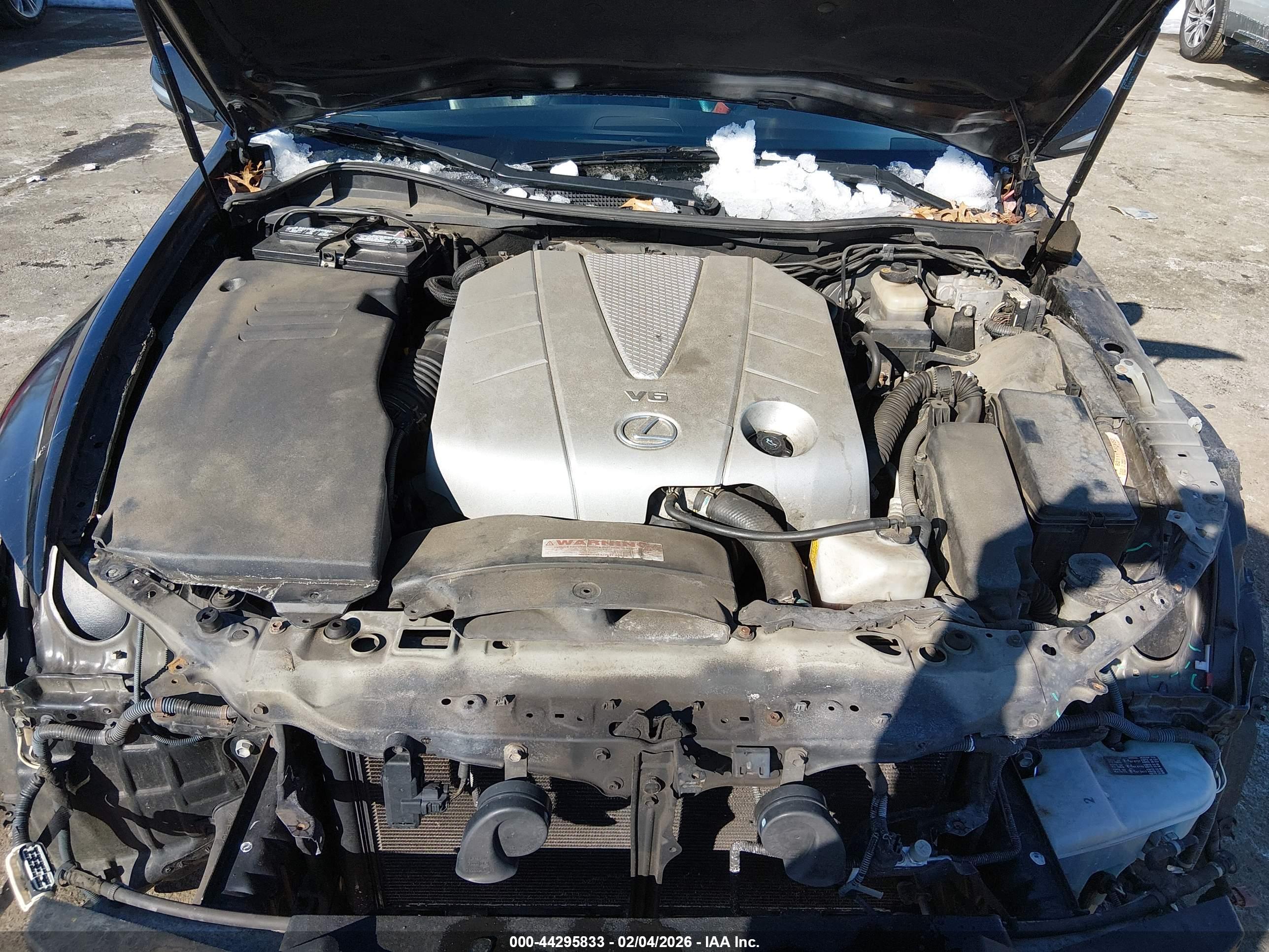 LEXUS GS image 10