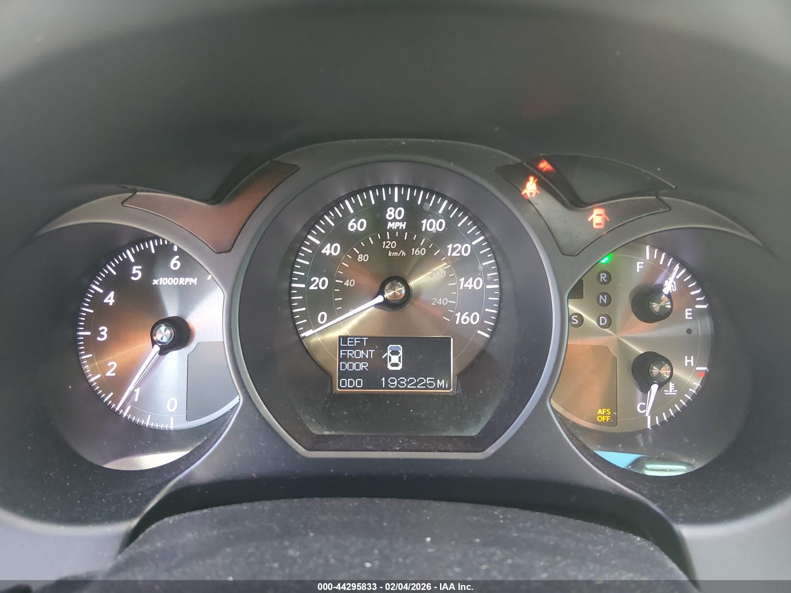 LEXUS GS image 7