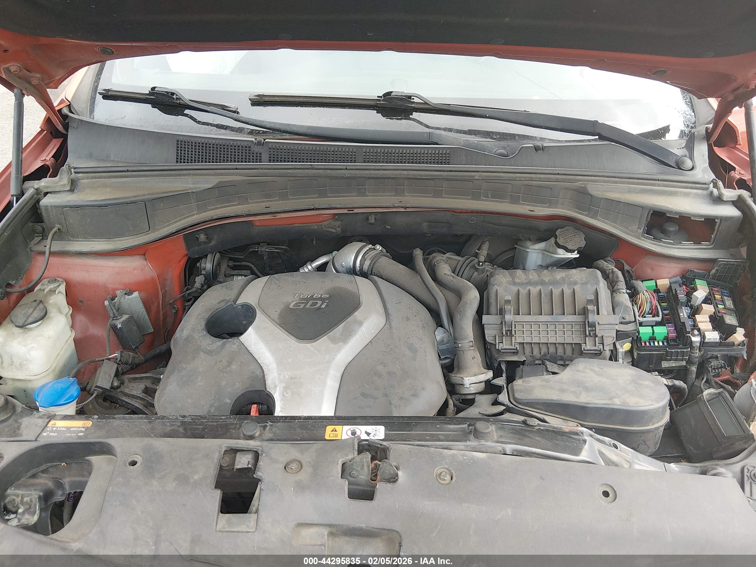 HYUNDAI SANTA image 10