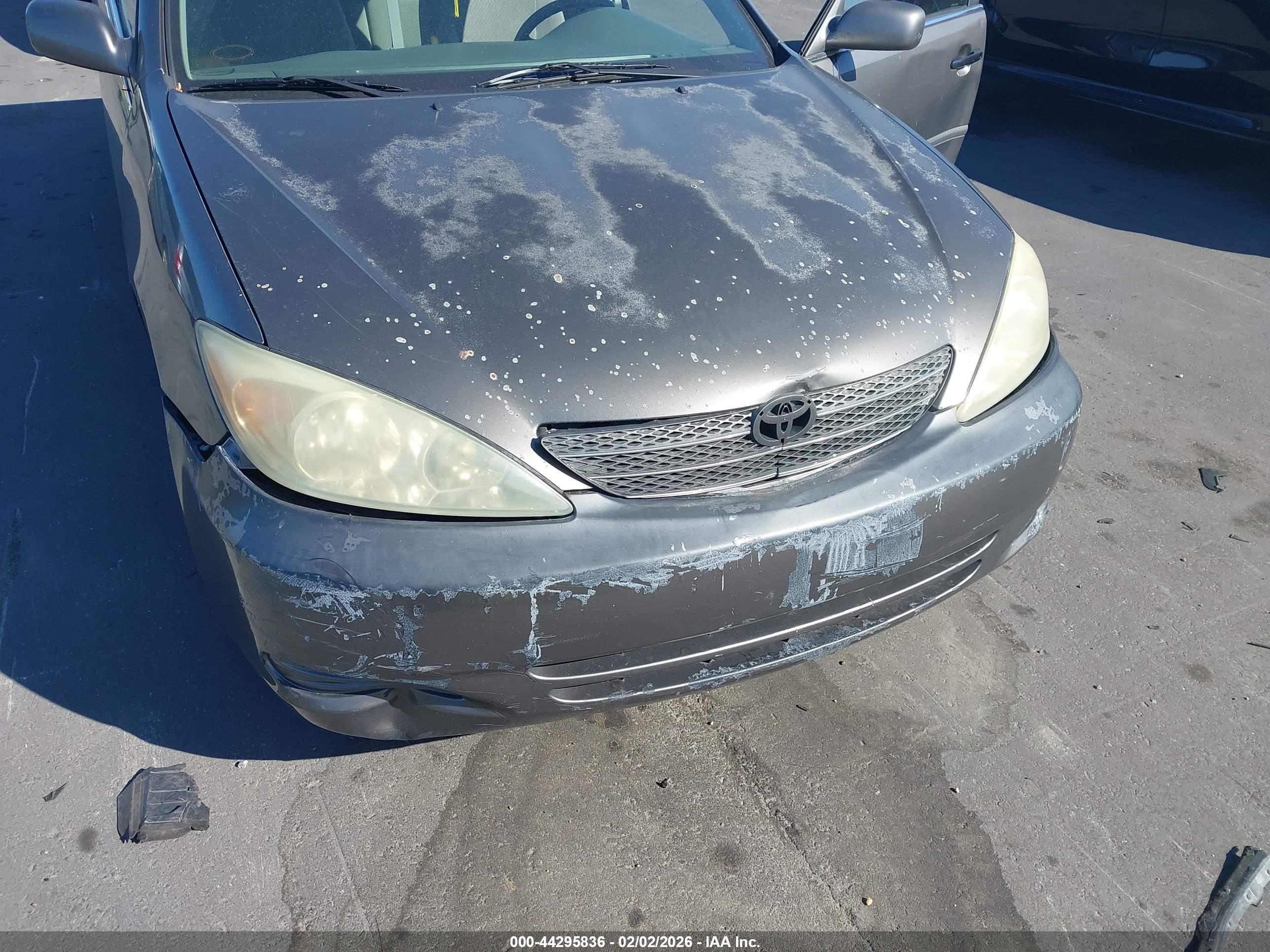 TOYOTA CAMRY image 6