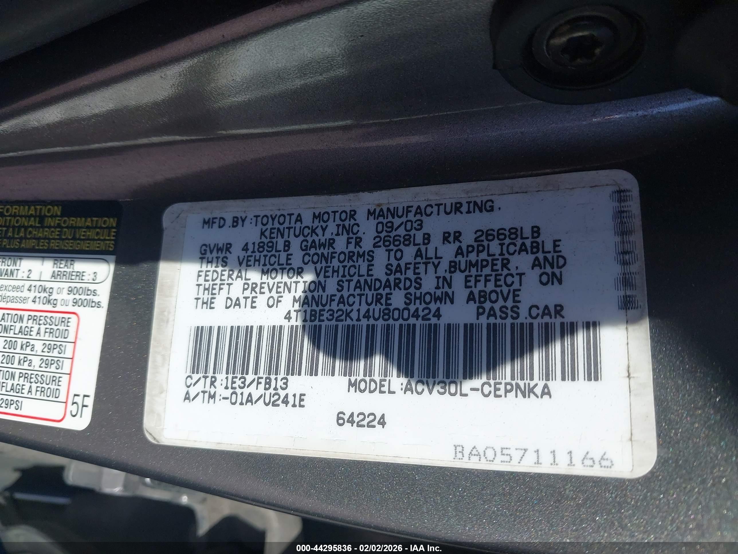 TOYOTA CAMRY image 9
