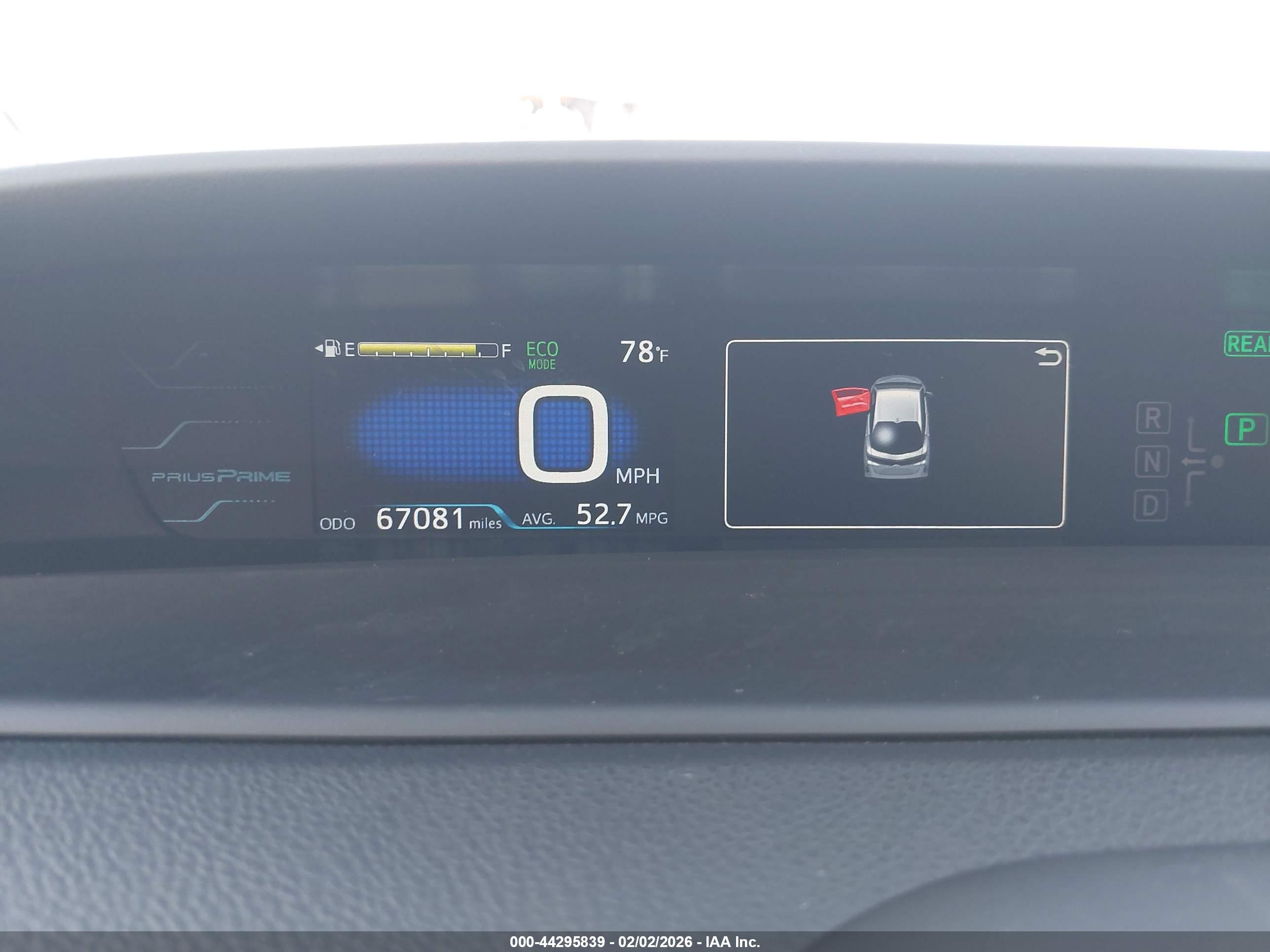 TOYOTA PRIUS image 7