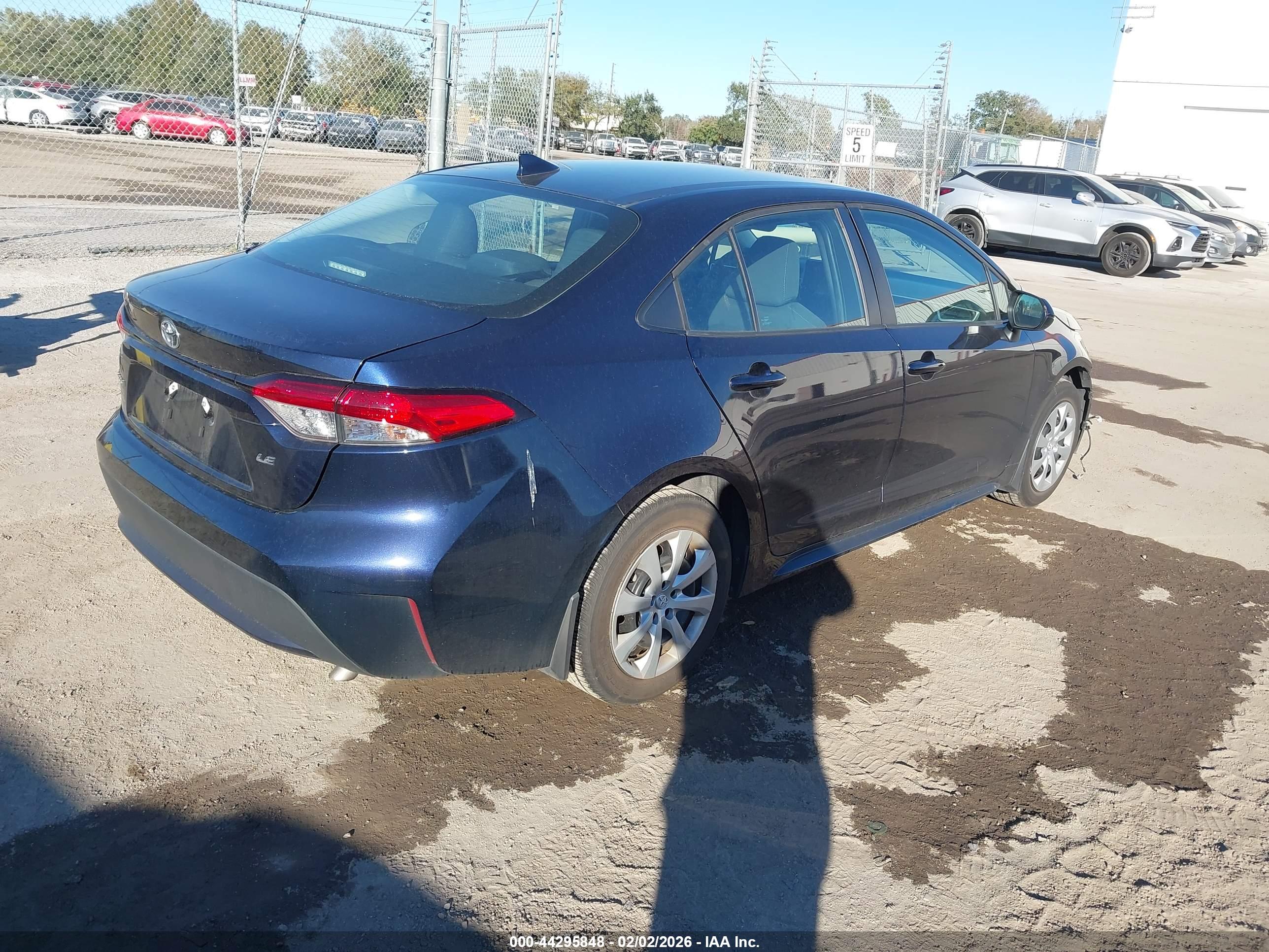 TOYOTA COROLLA image 4