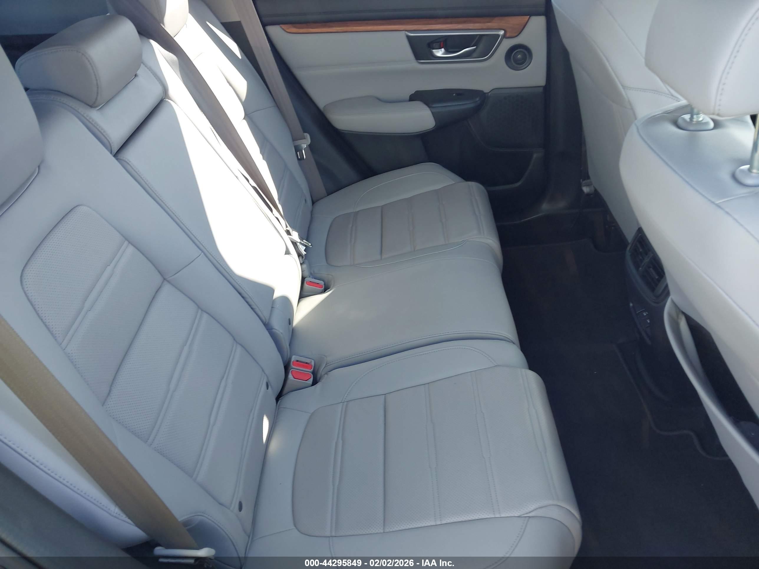 HONDA CR-V image 8