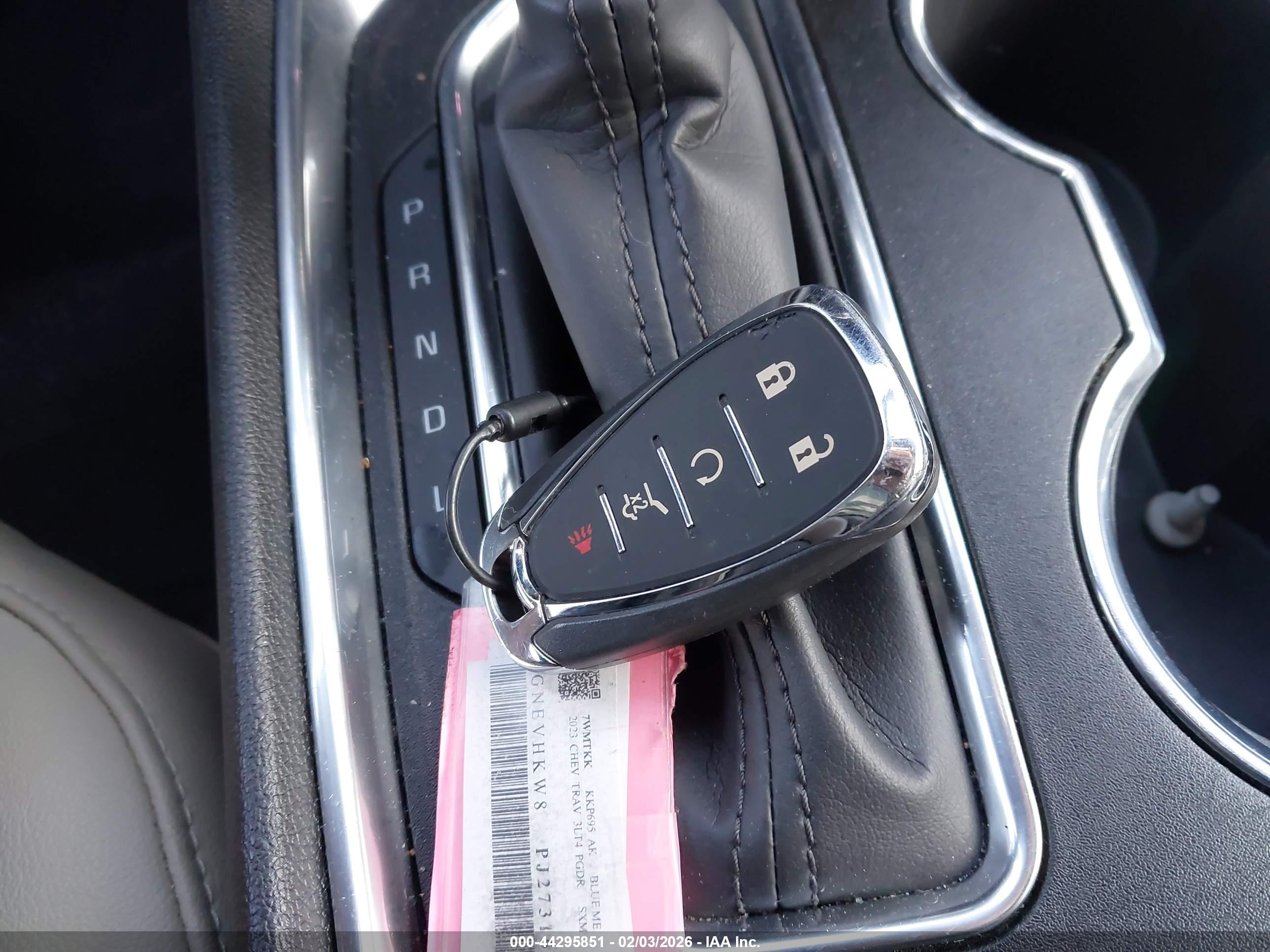 CHEVROLET TRAVERSE image 11