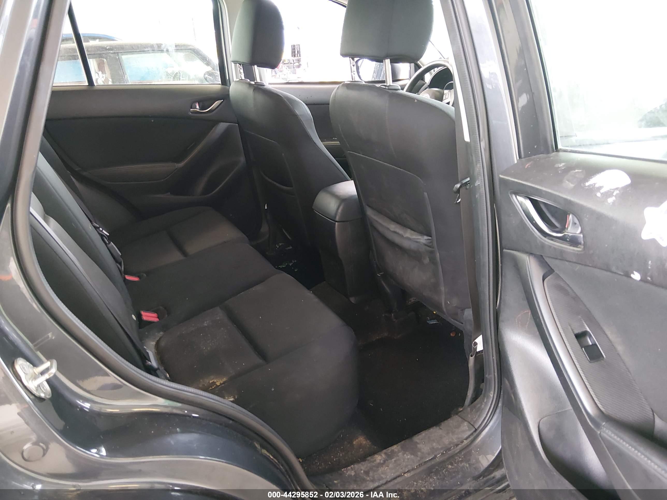 MAZDA CX-5 image 8