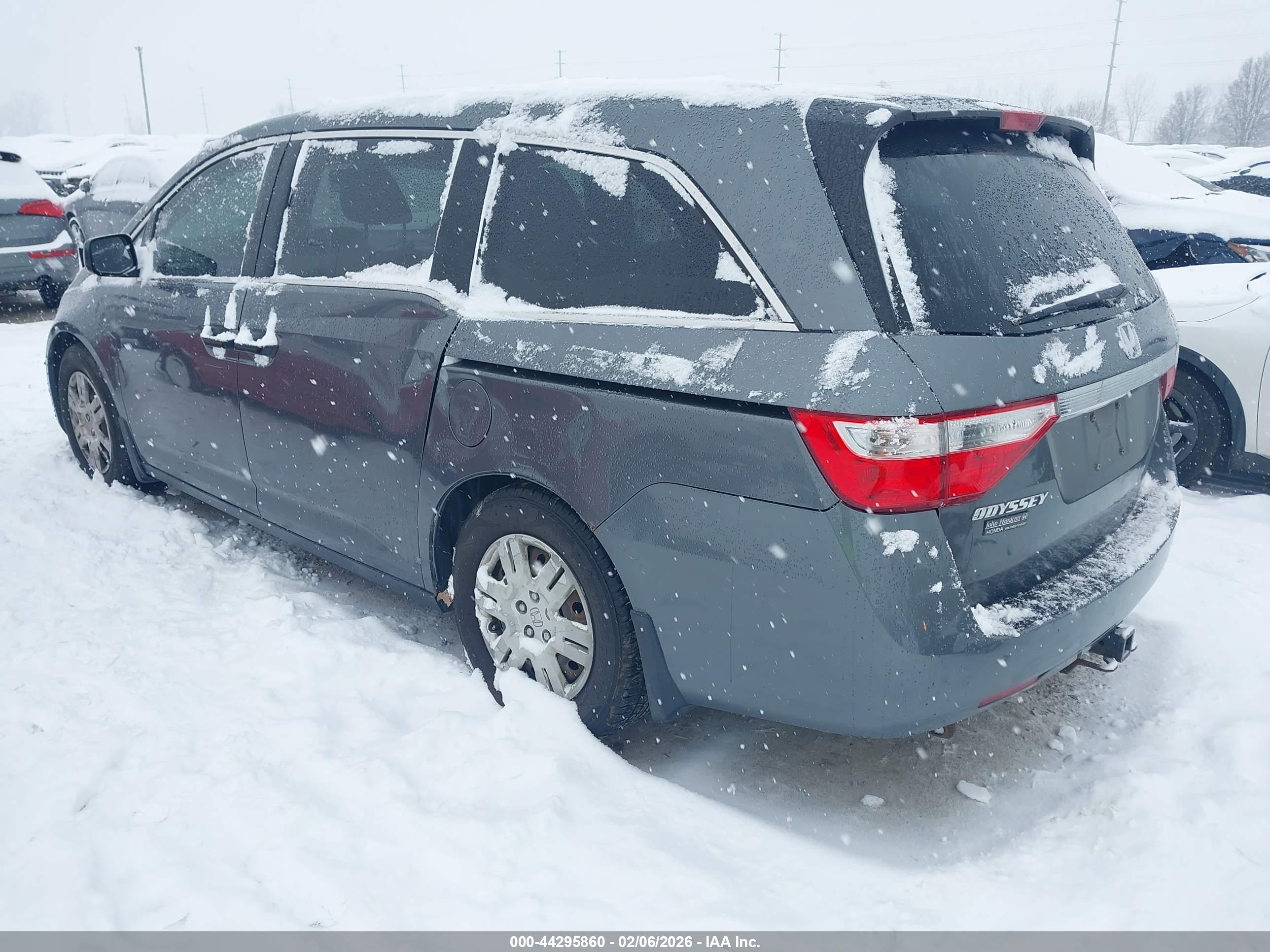 HONDA ODYSSEY image 3