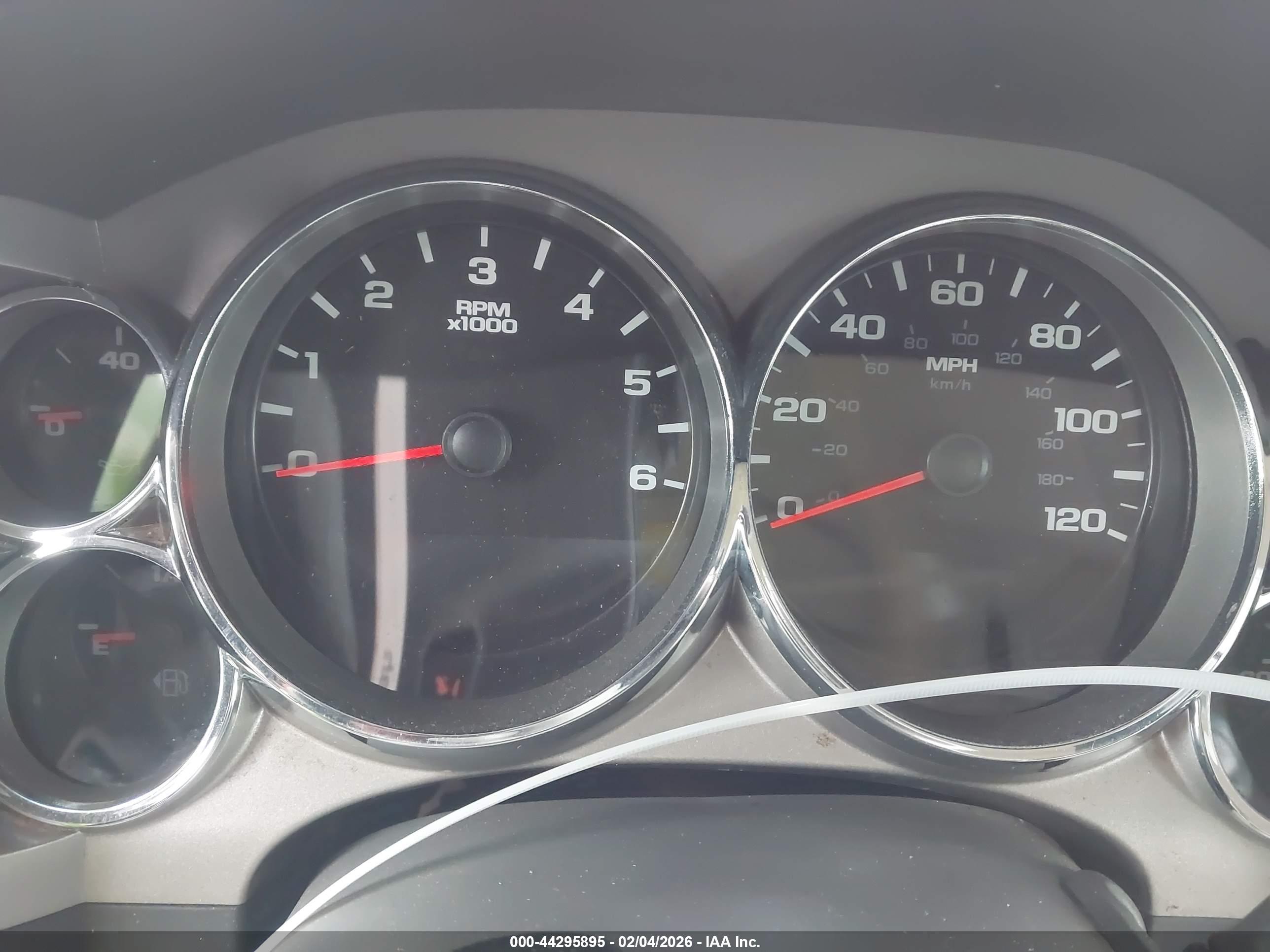 GMC SIERRA image 7