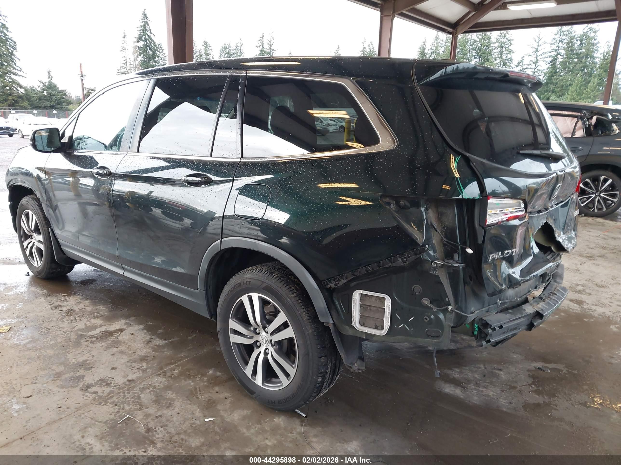HONDA PILOT image 3