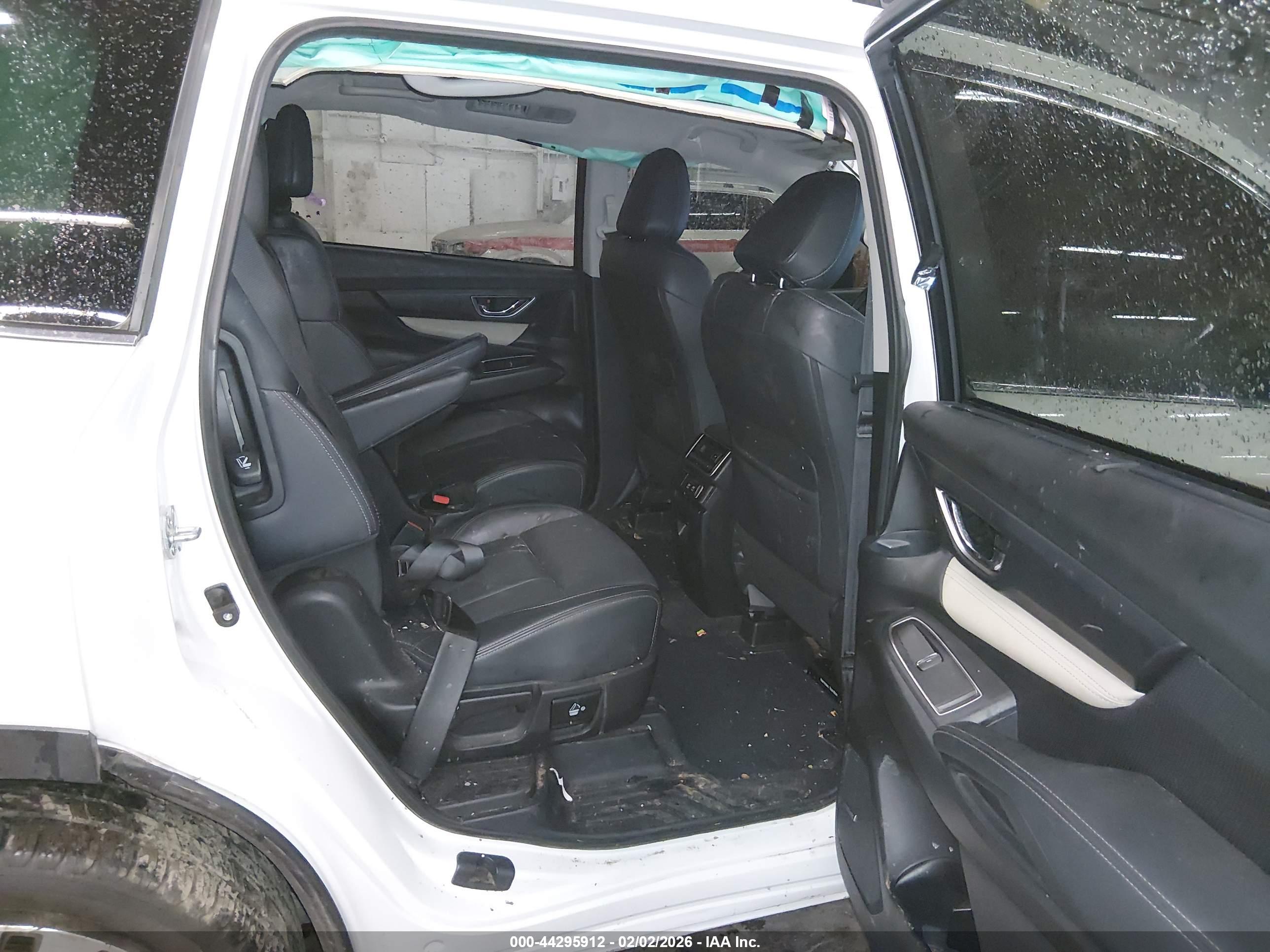 SUBARU ASCENT image 8
