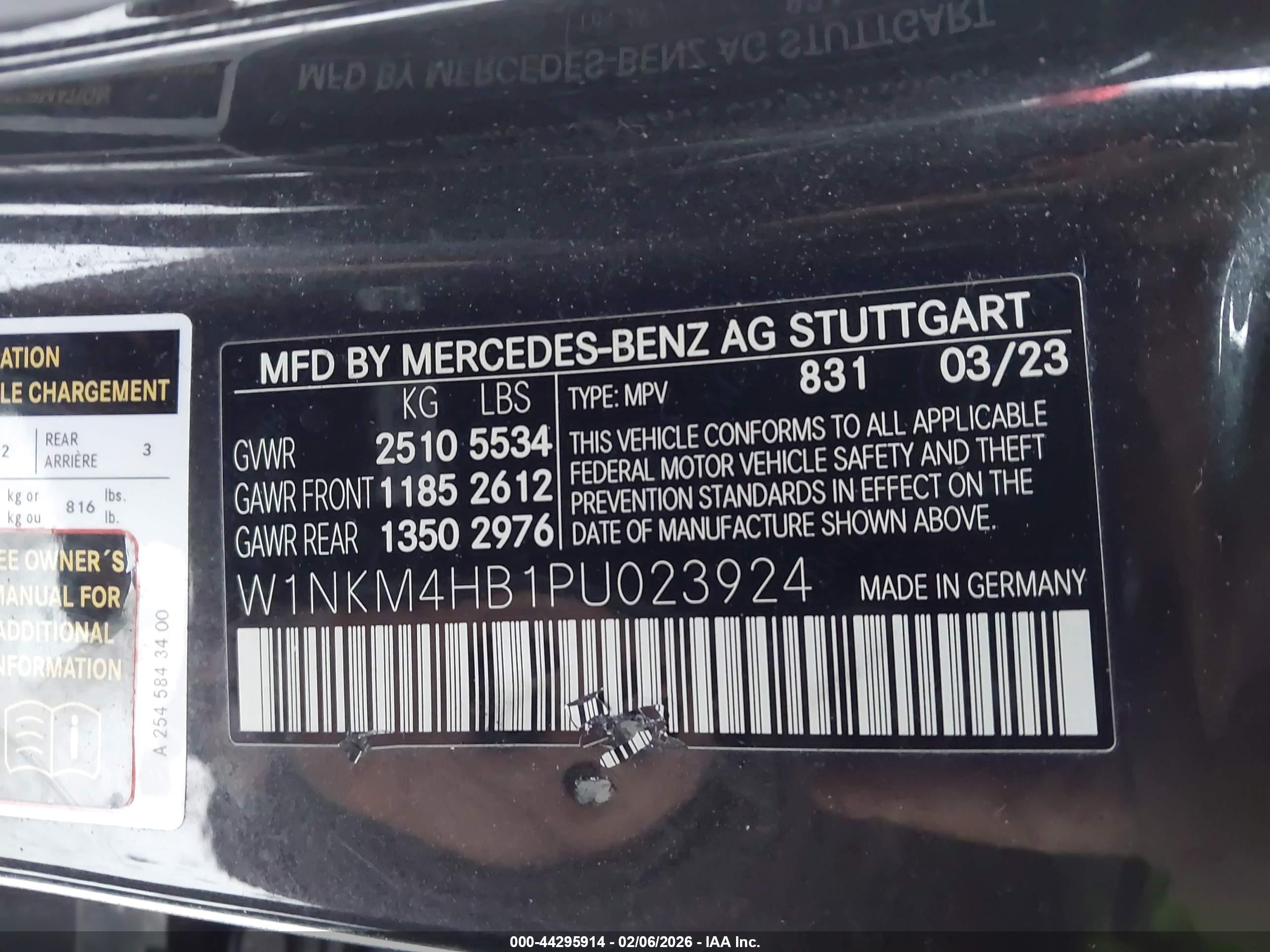 MERCEDES-BENZ GLC image 9