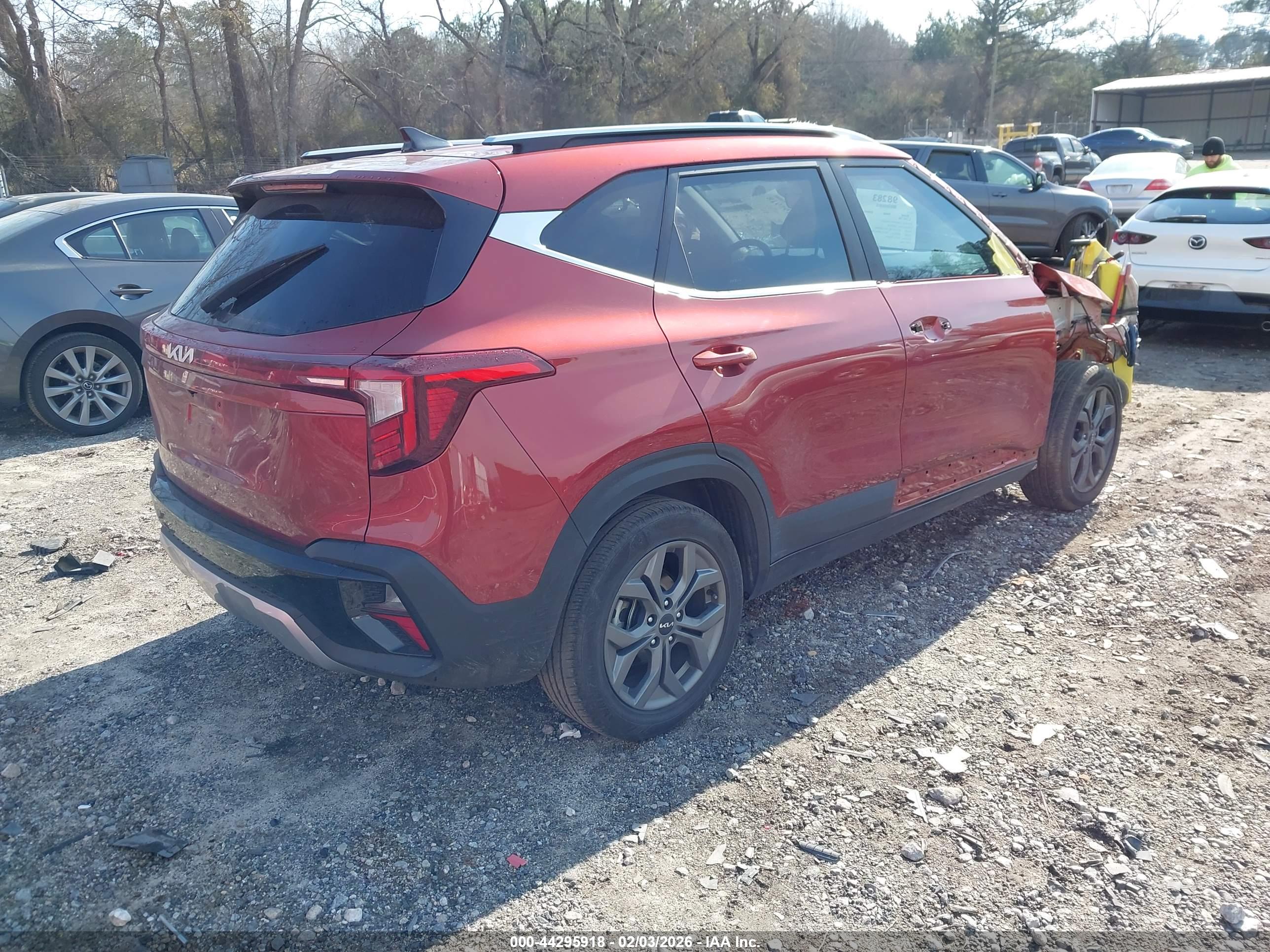 KIA SELTOS image 4