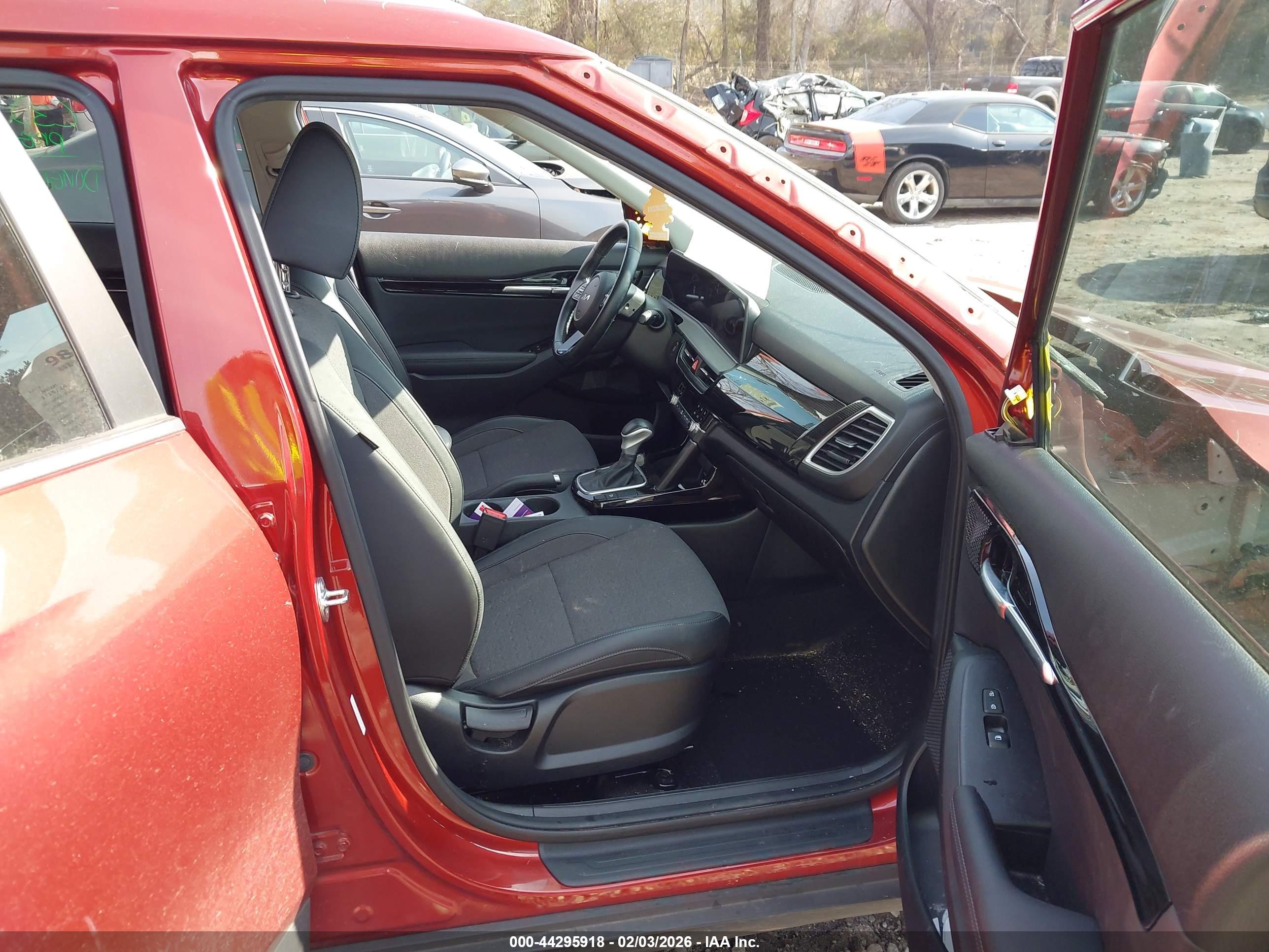 KIA SELTOS image 5