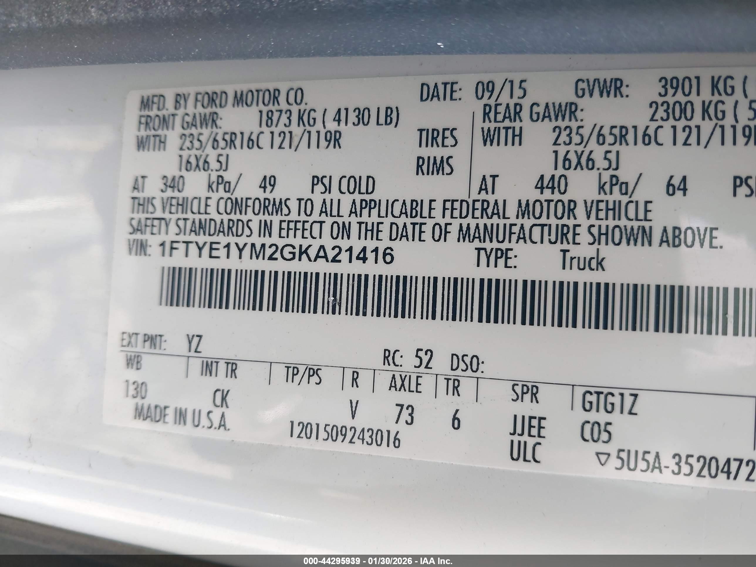 FORD TRANSIT-150 image 9