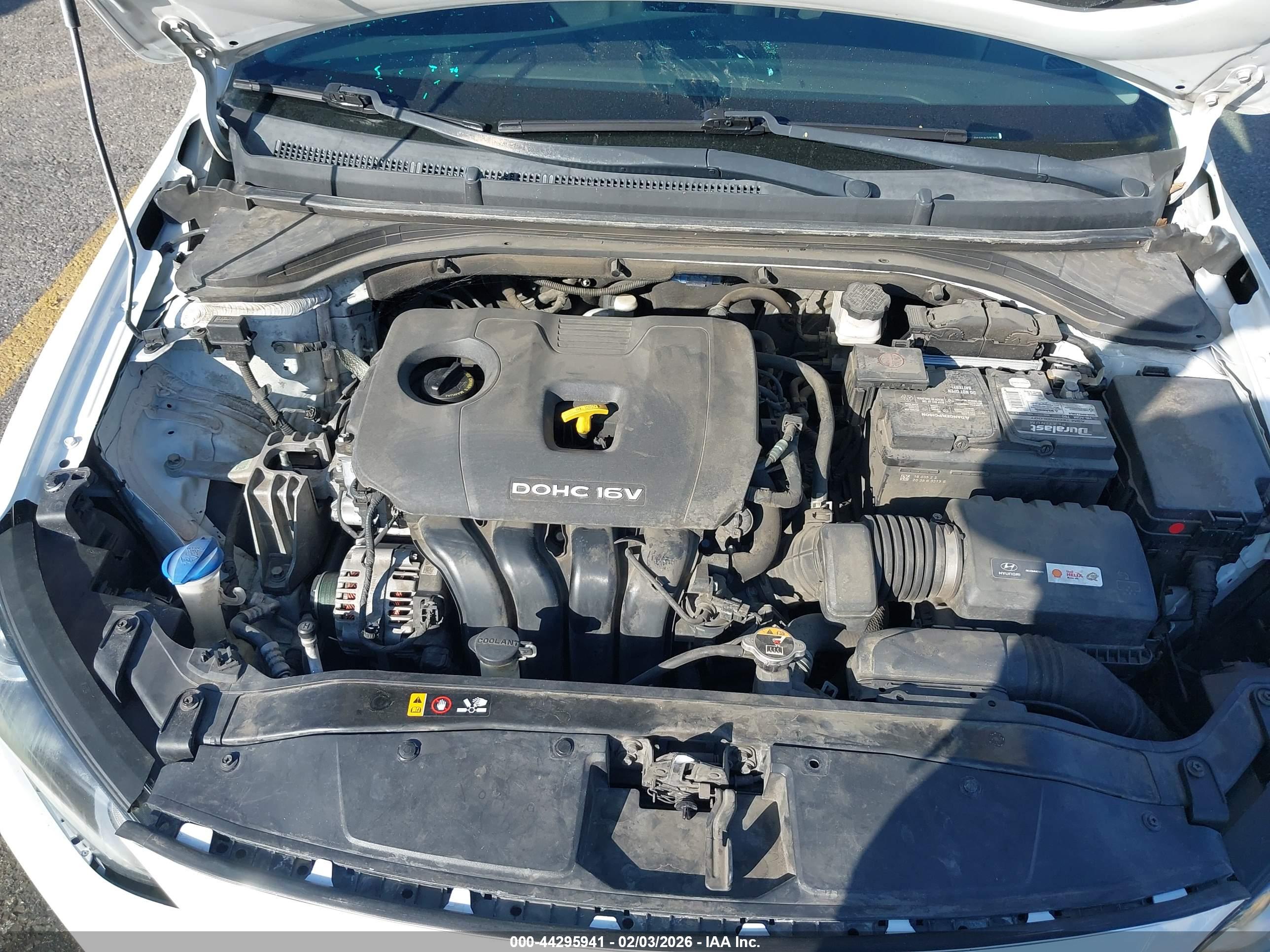 HYUNDAI ELANTRA image 10