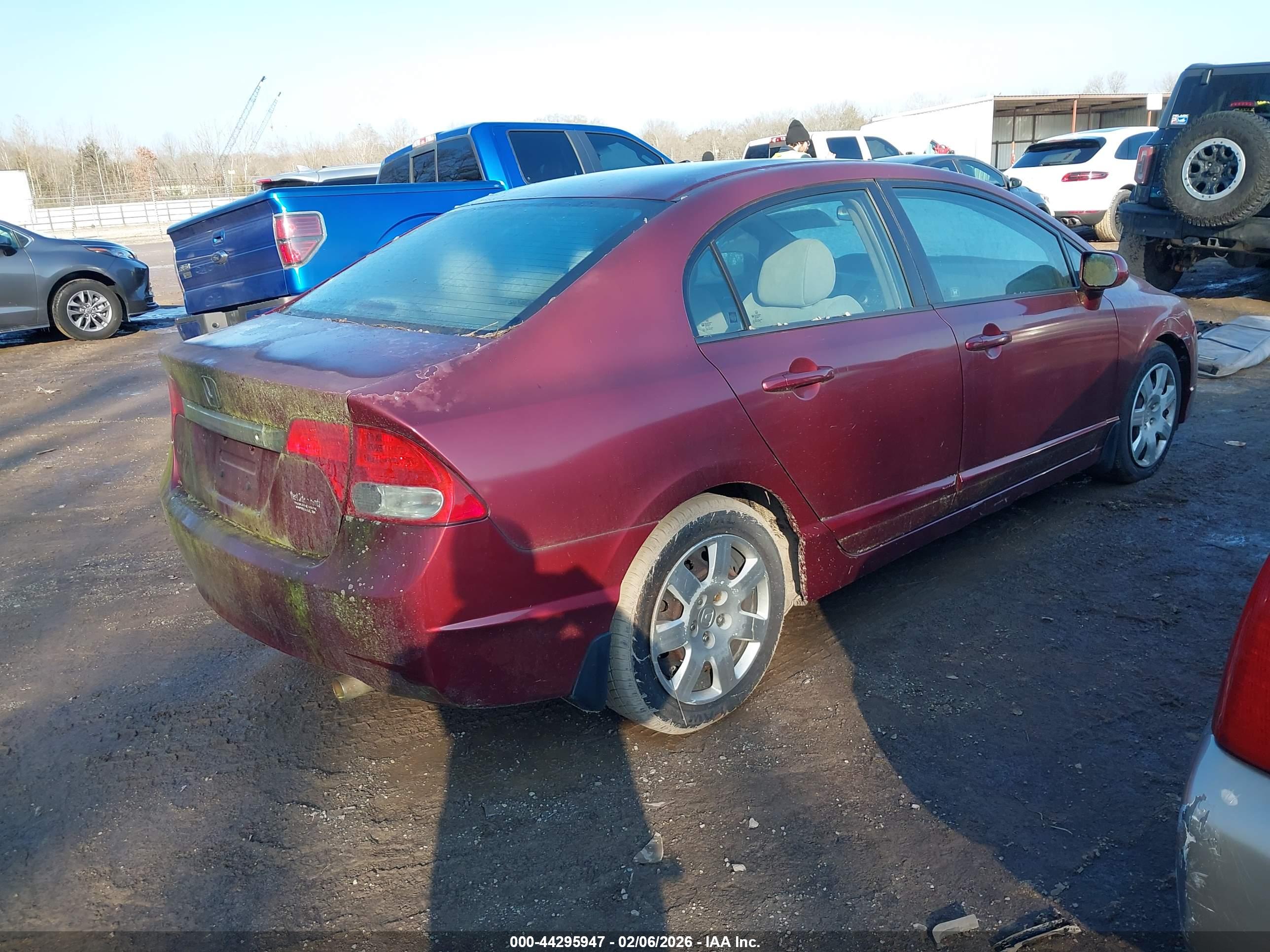 HONDA CIVIC image 4