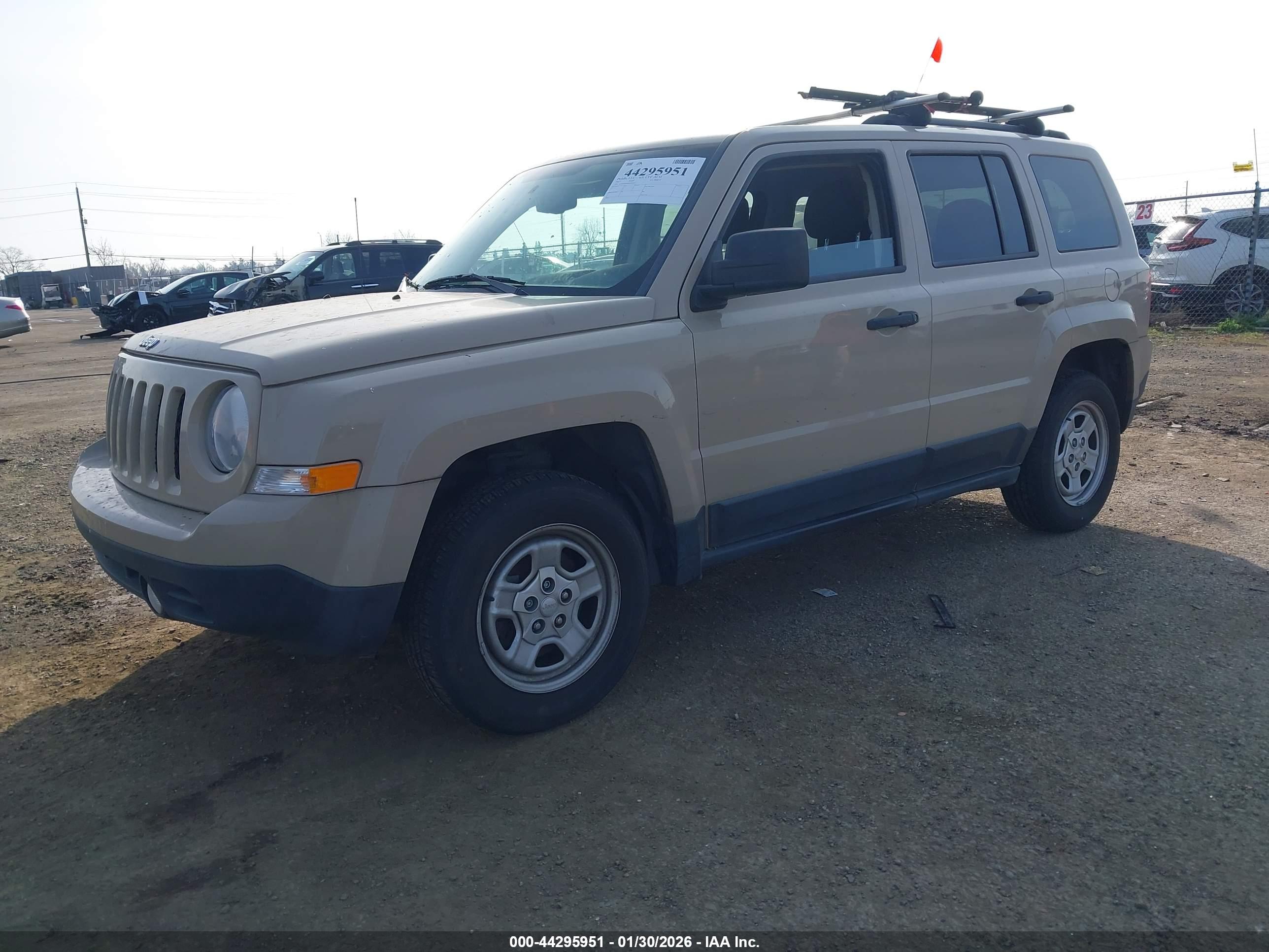 JEEP PATRIOT image 2