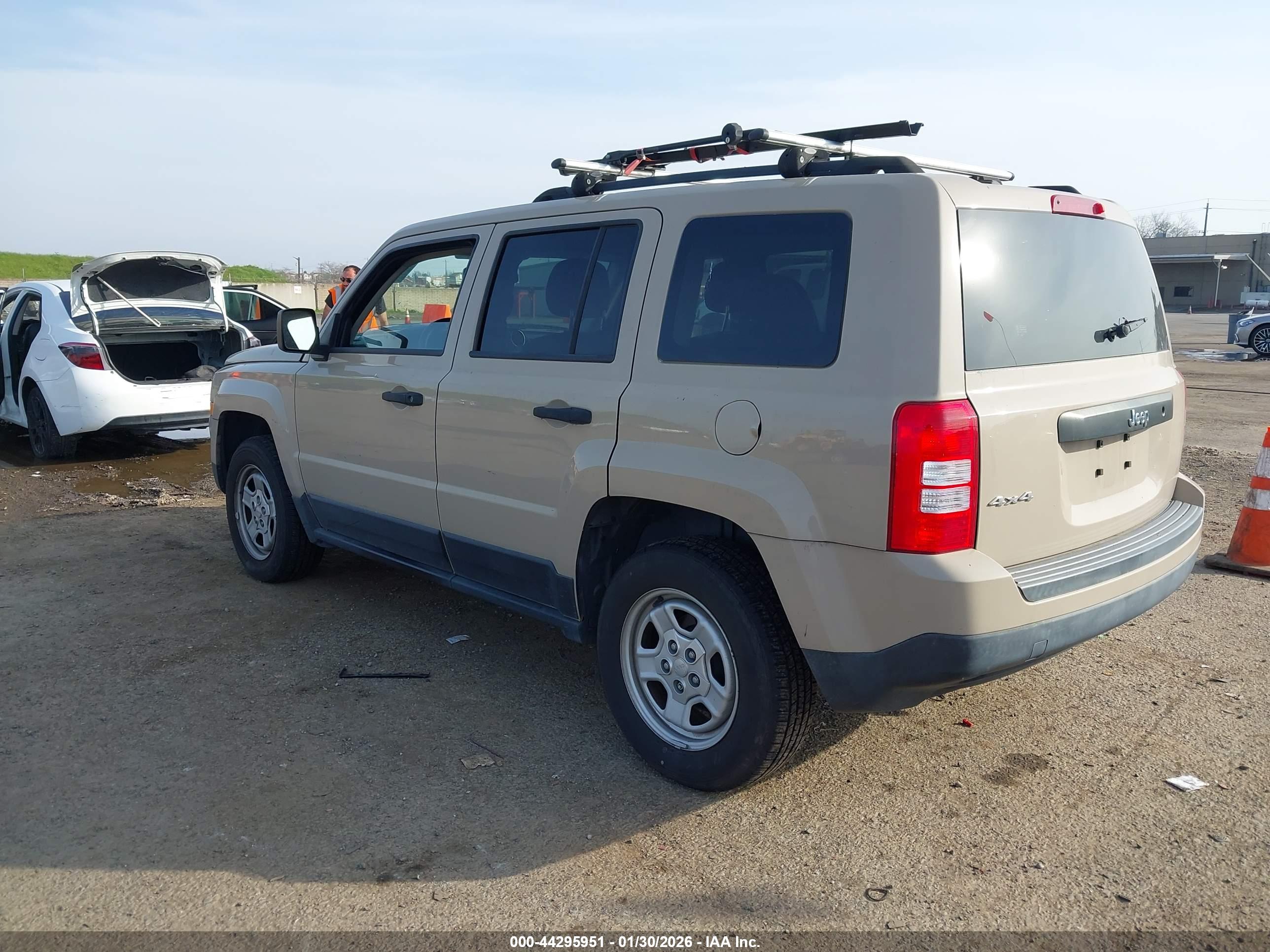 JEEP PATRIOT image 3
