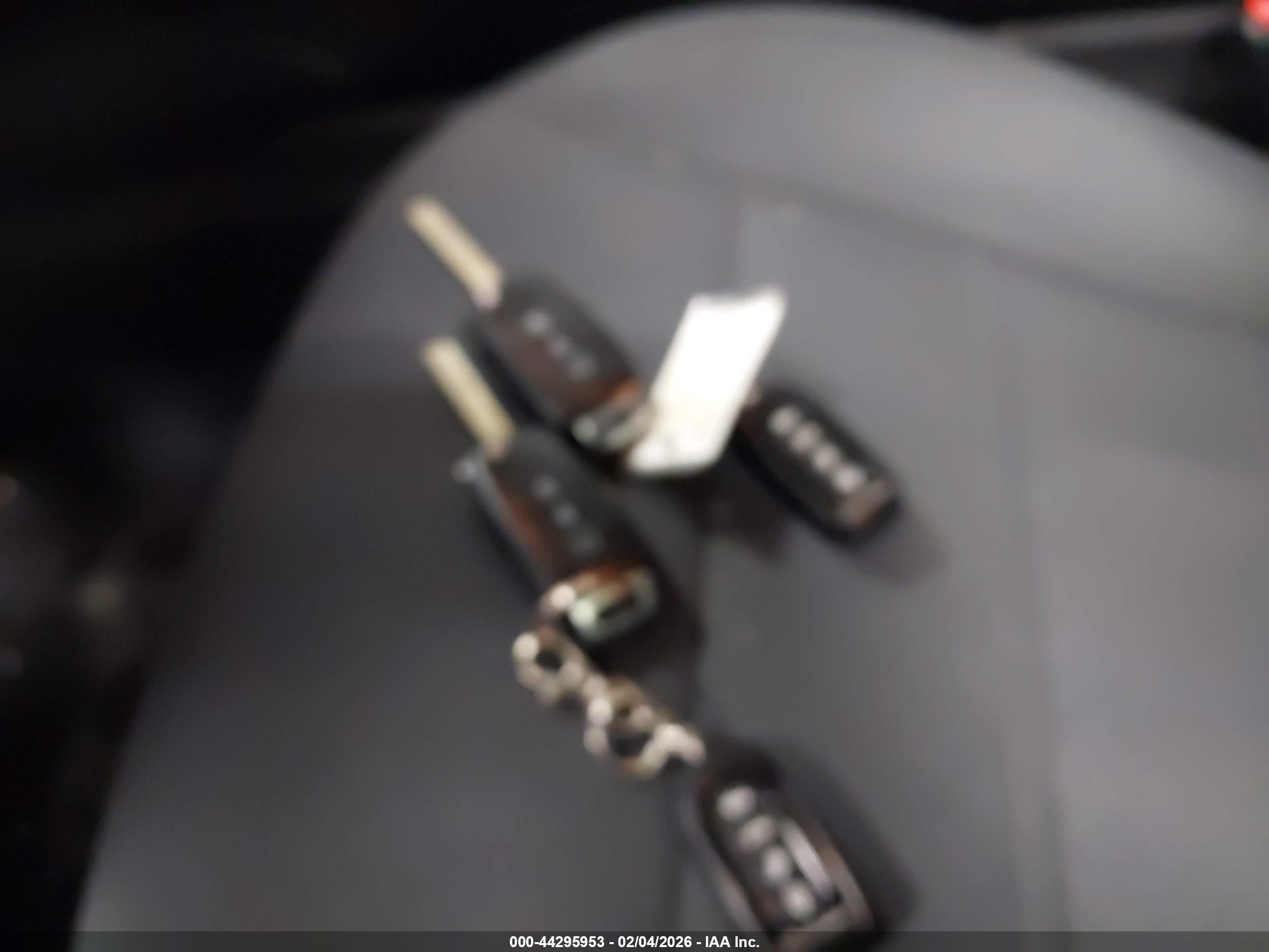 KIA SORENTO image 11
