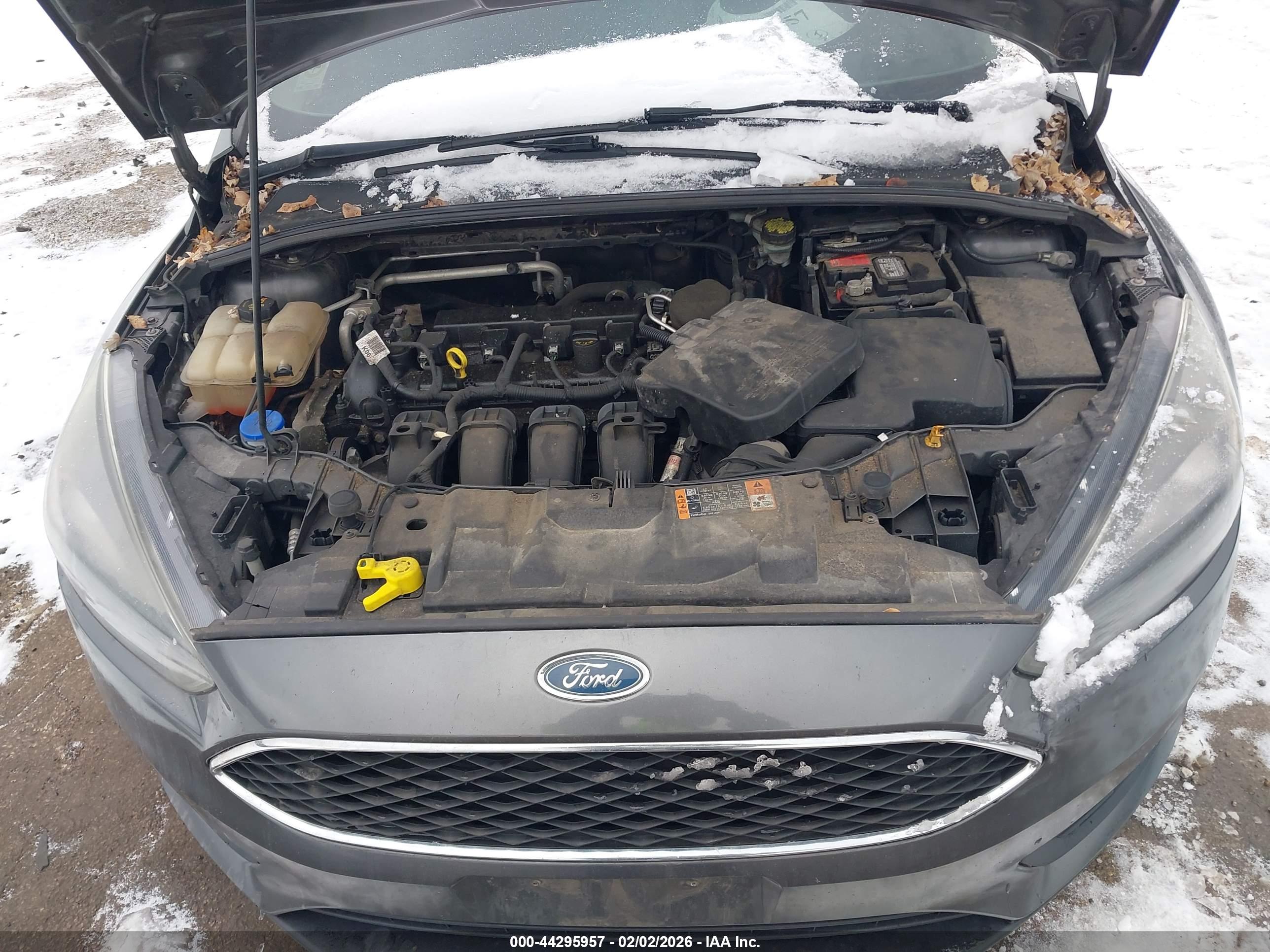 FORD FOCUS image 10