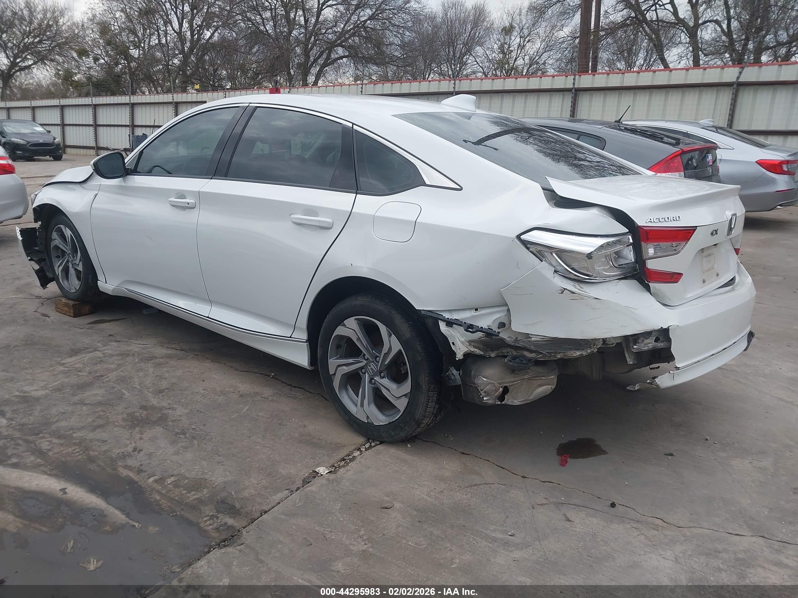 HONDA ACCORD image 3