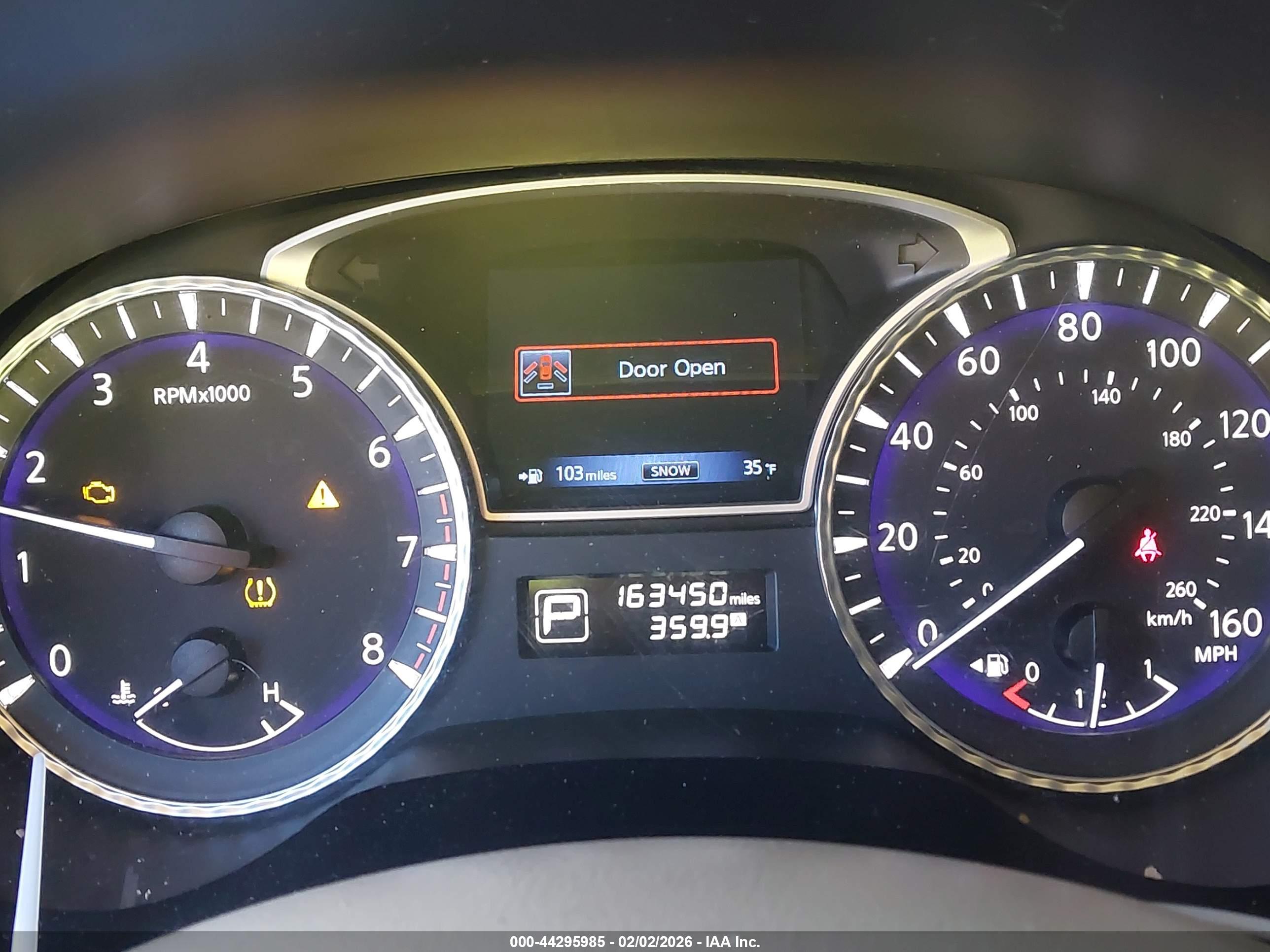 INFINITI JX35 image 7