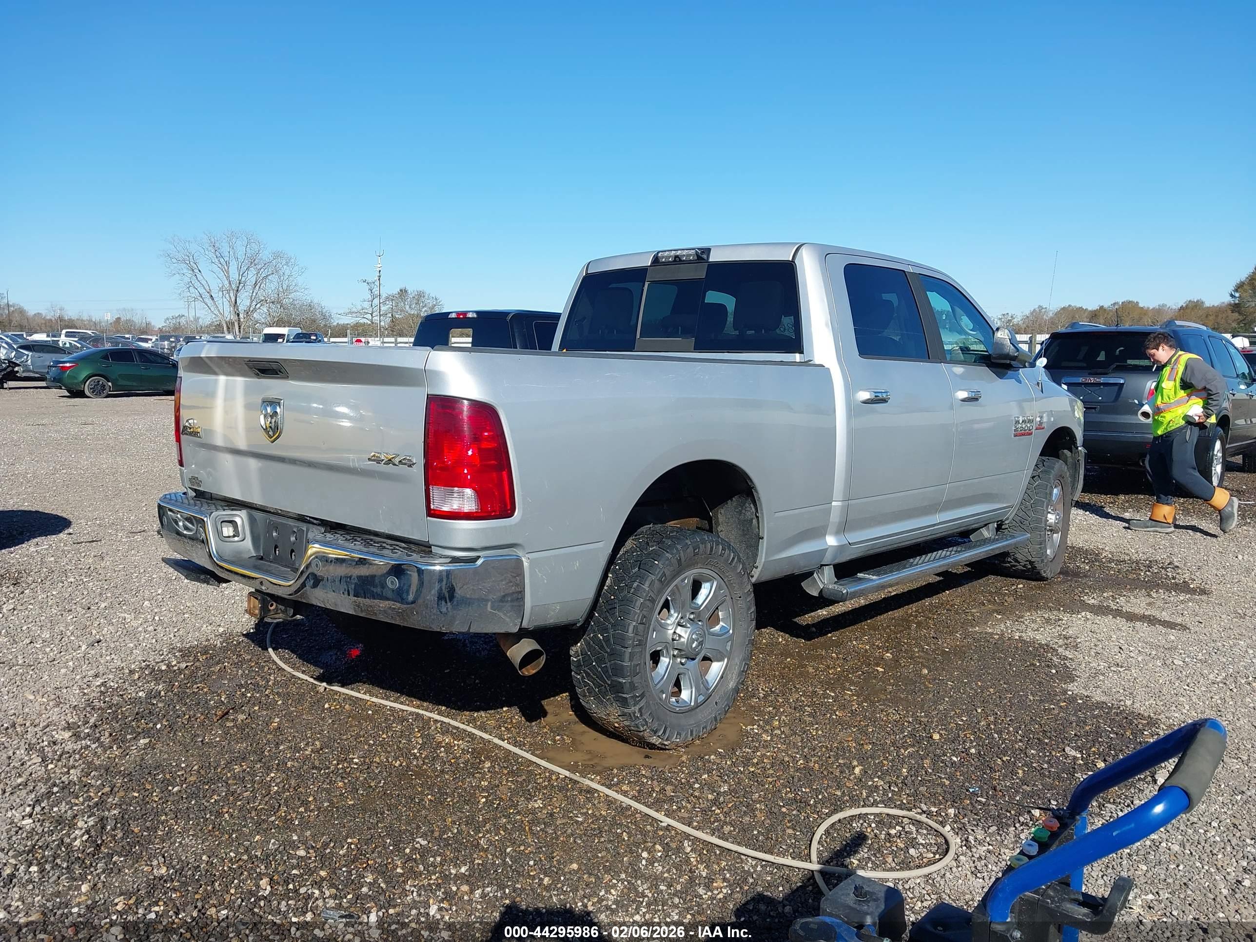 RAM 2500 image 4