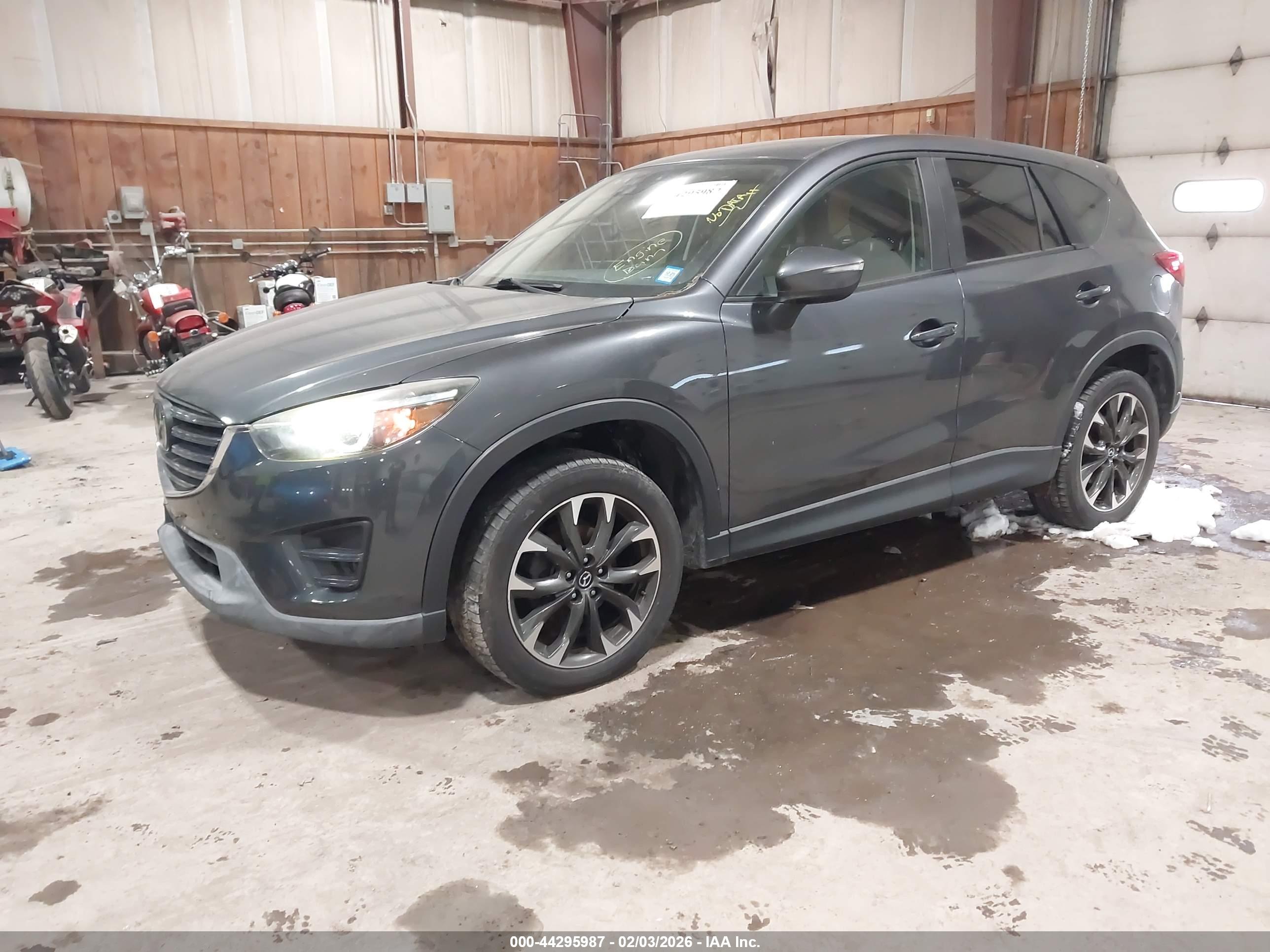 MAZDA CX-5 image 2
