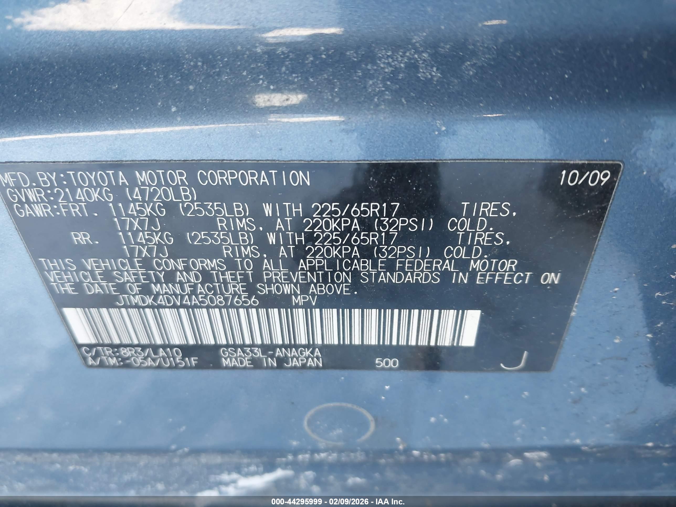 TOYOTA RAV4 image 9
