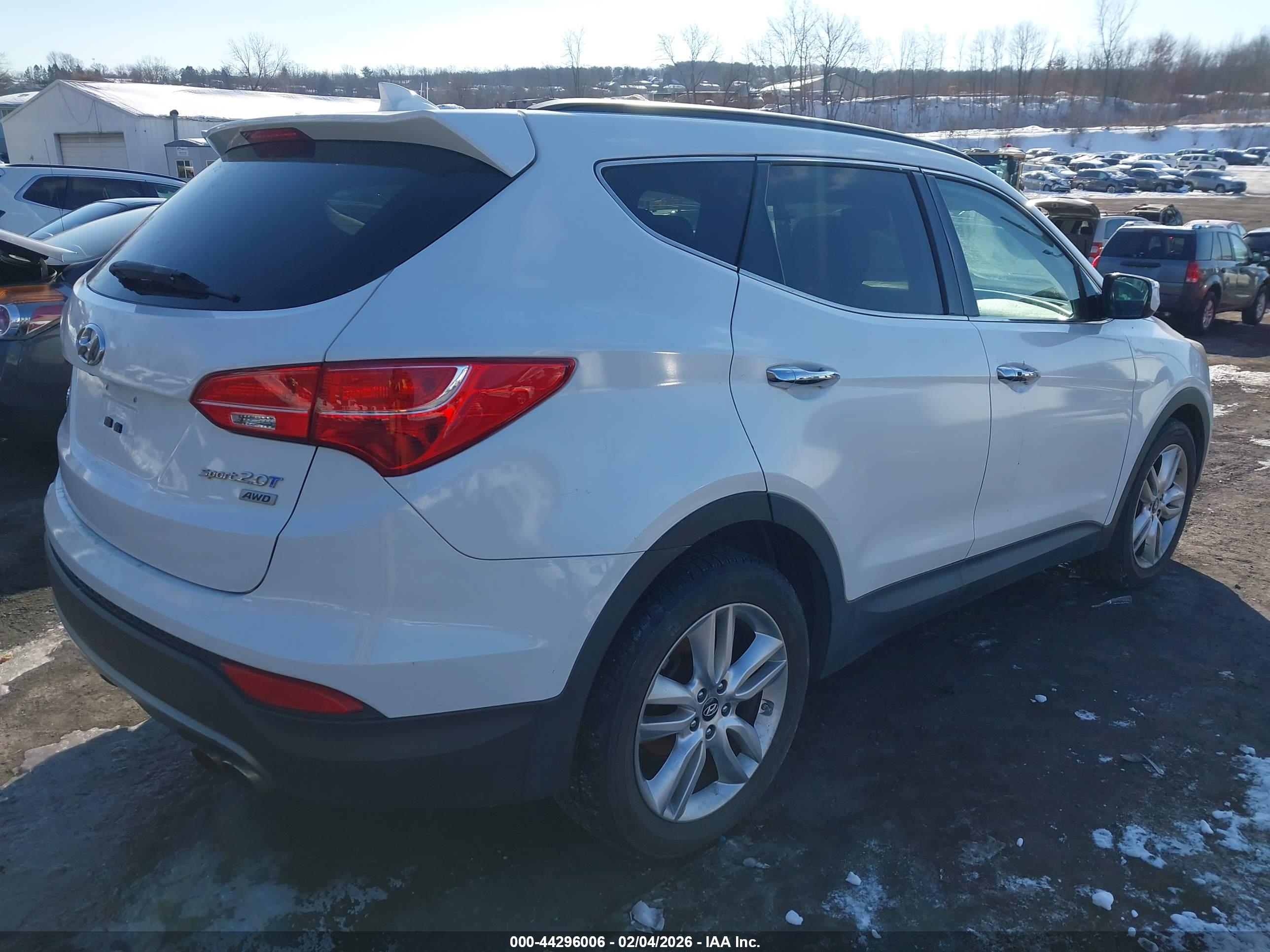 HYUNDAI SANTA image 4