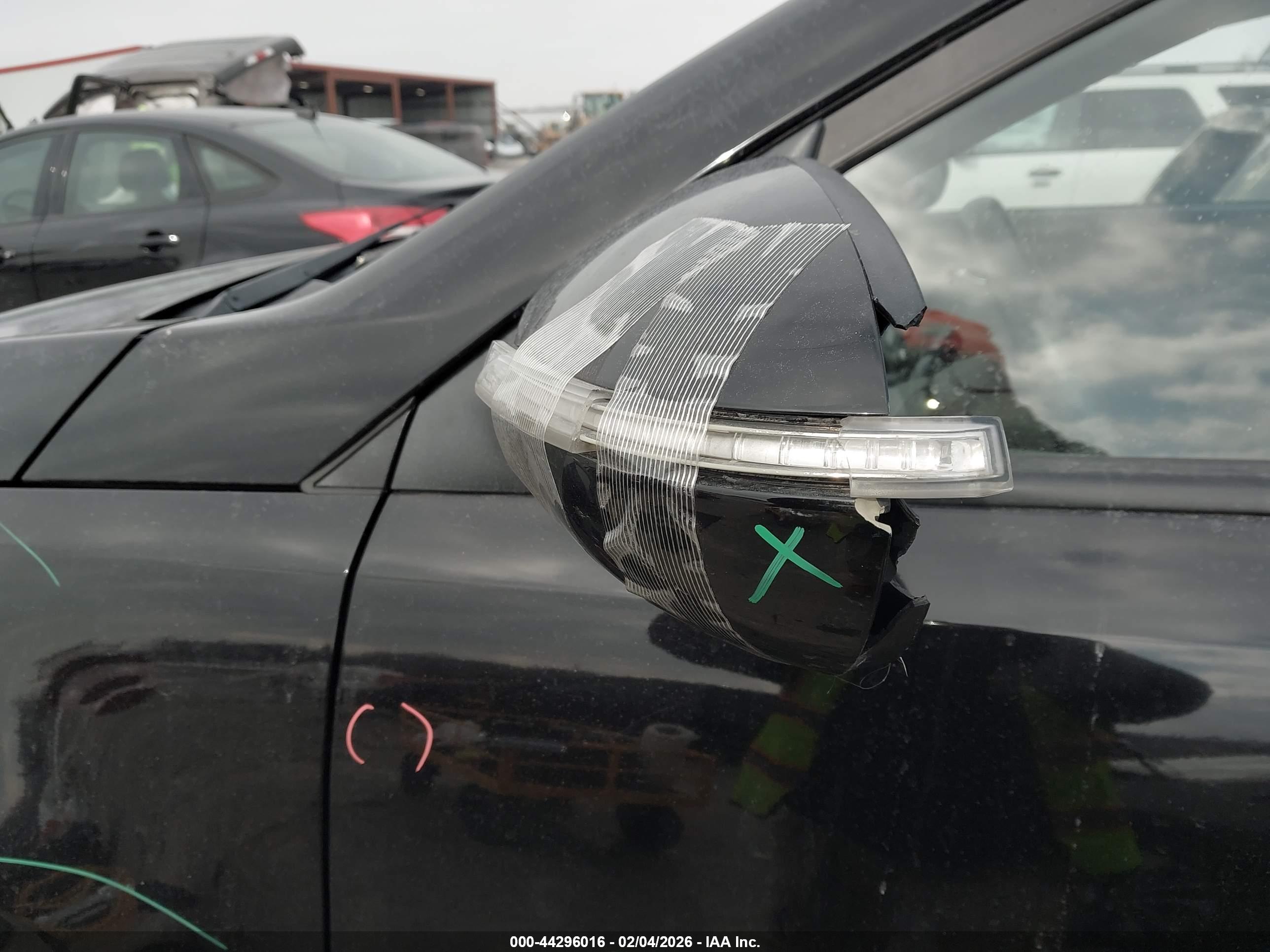 KIA SPORTAGE image 6