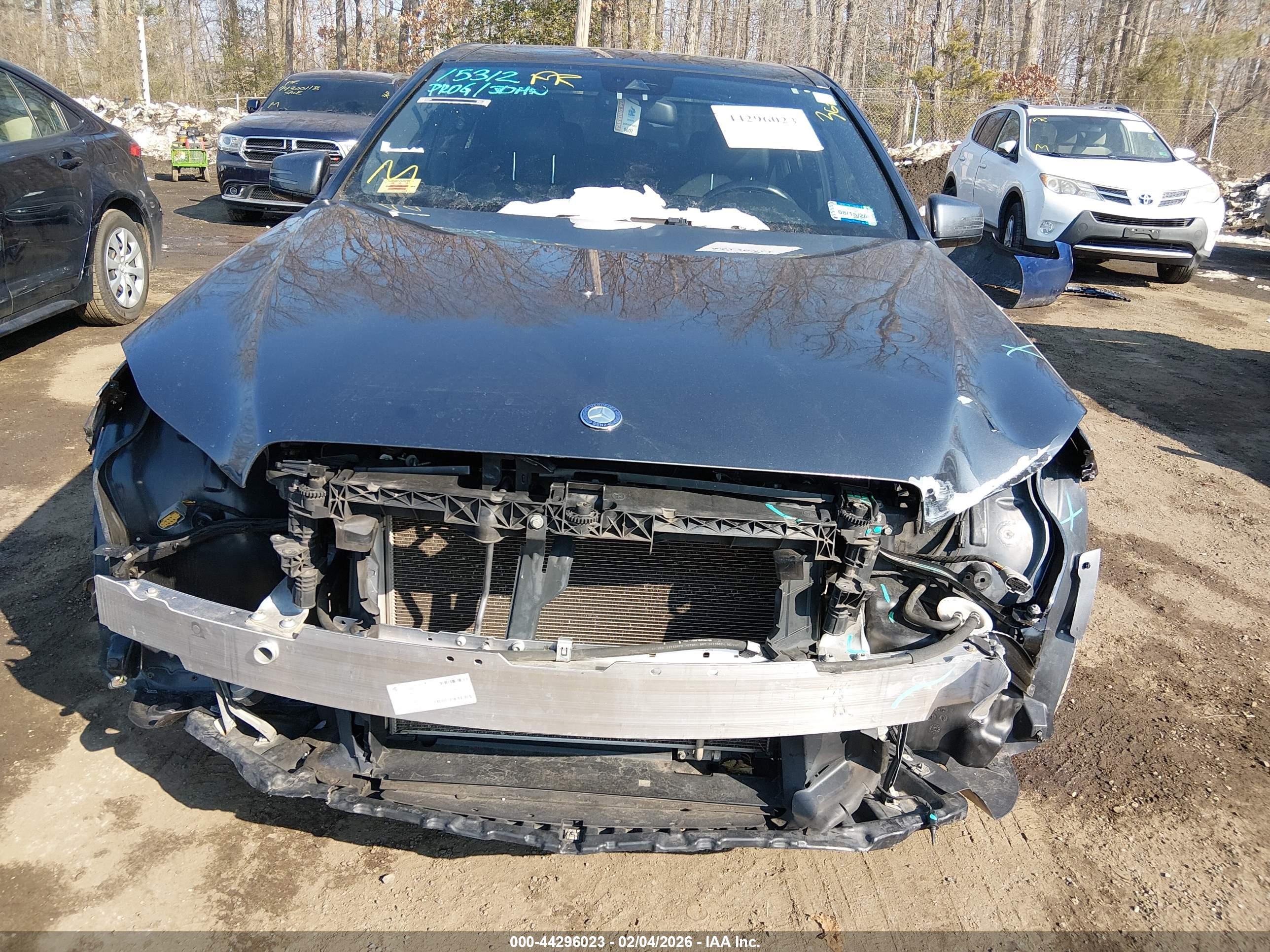 MERCEDES-BENZ E image 6