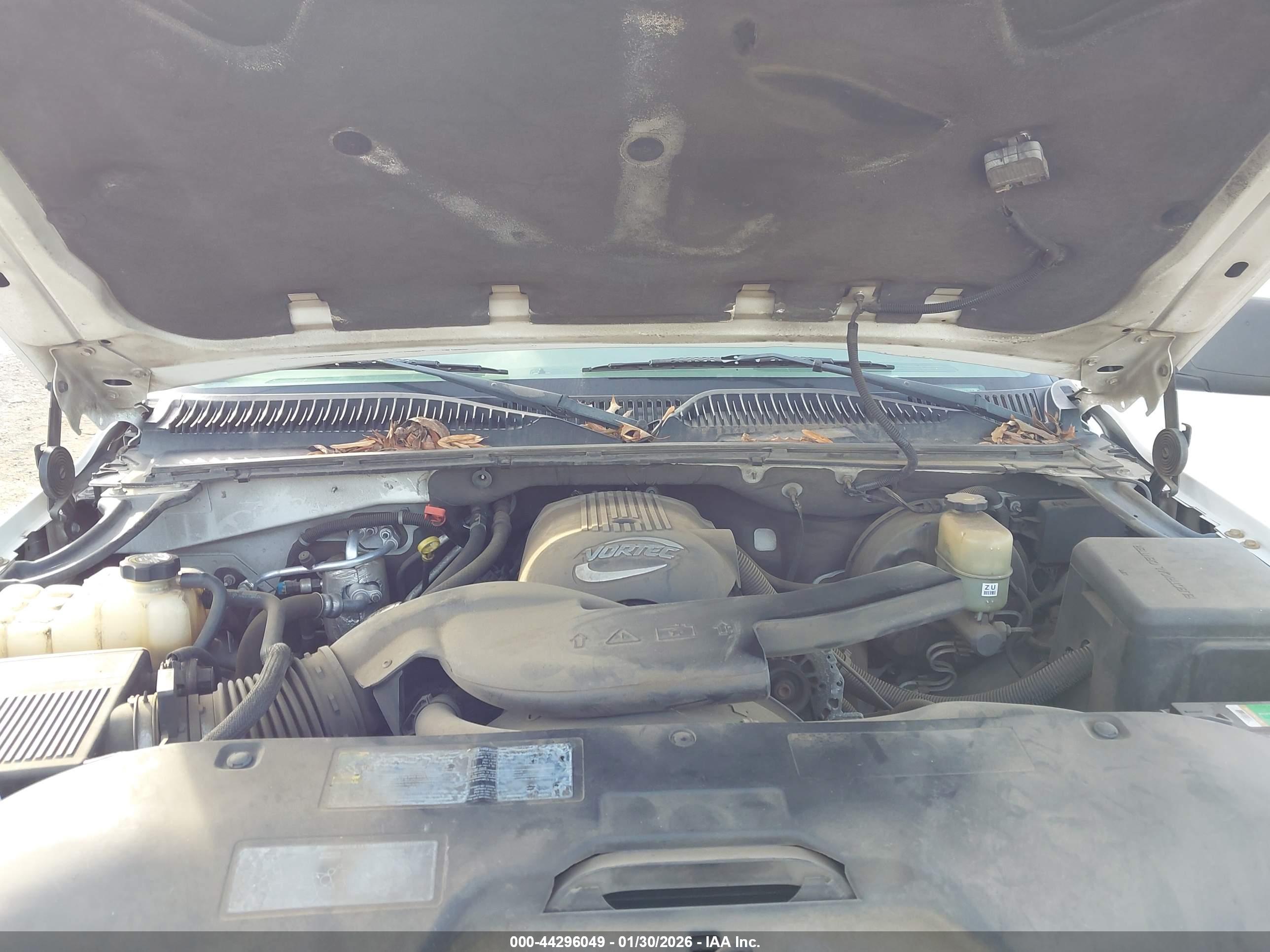 CHEVROLET TAHOE image 10