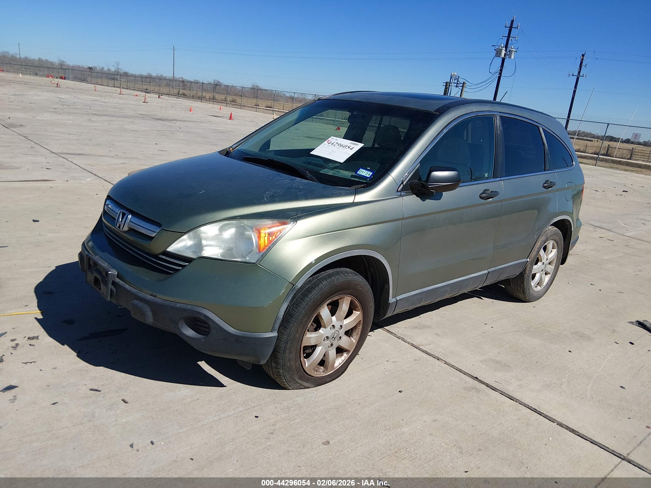 HONDA CR-V image 2