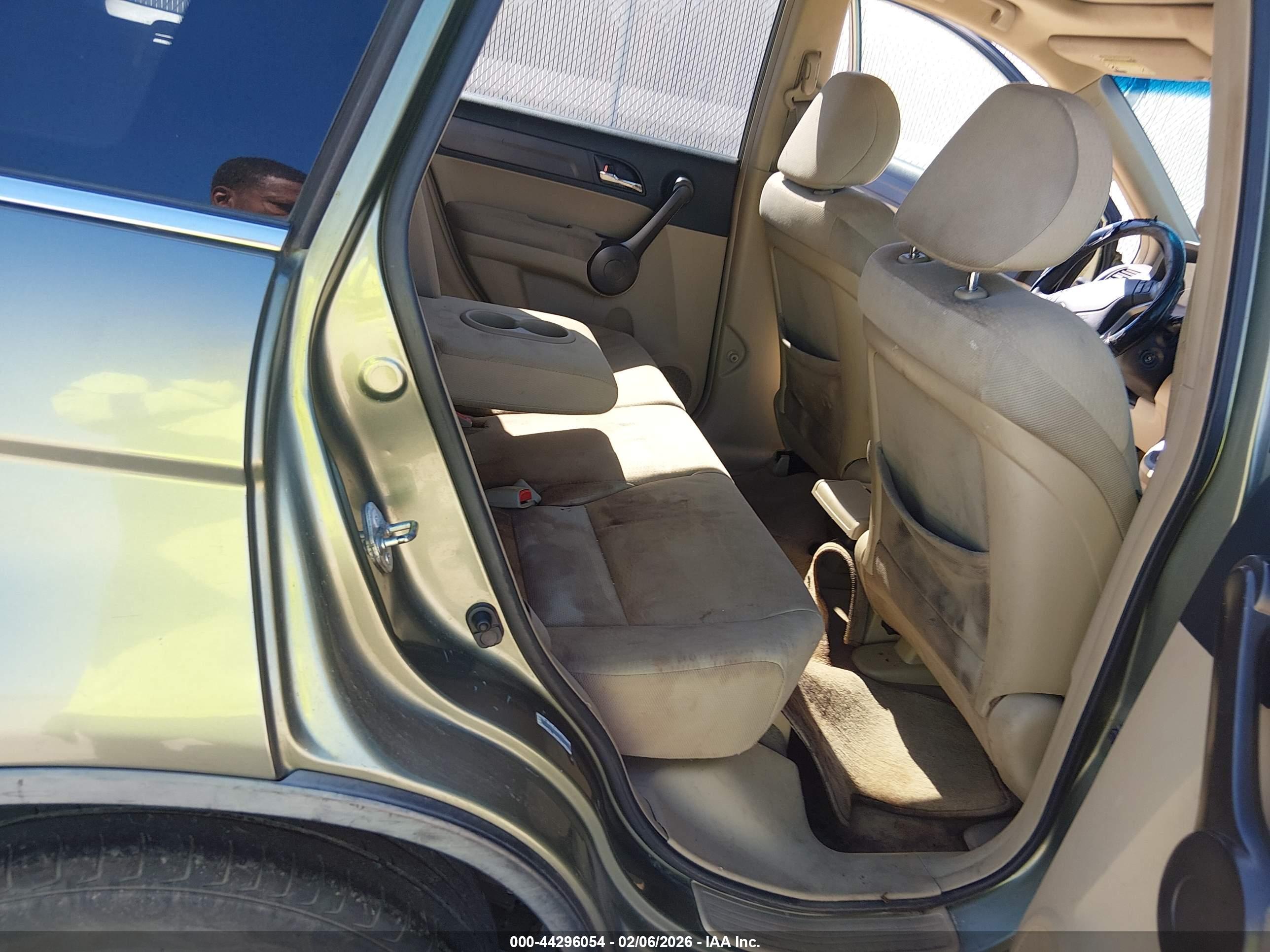 HONDA CR-V image 8