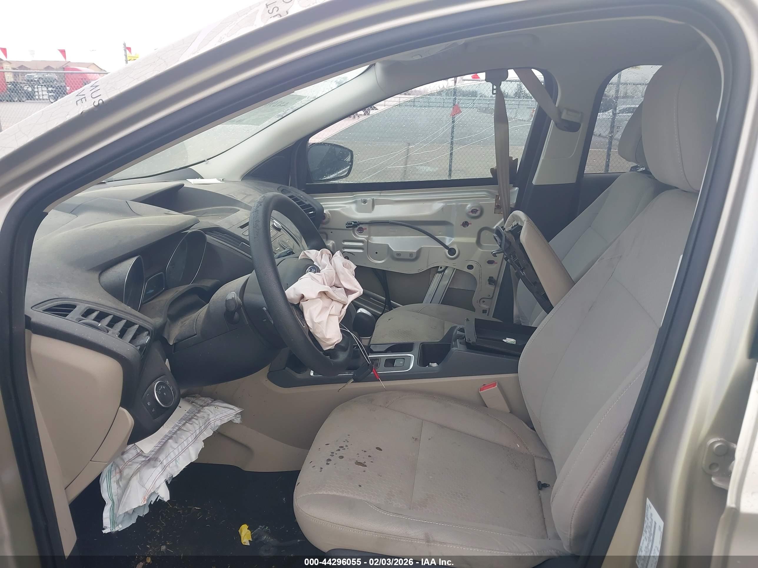 FORD ESCAPE image 5
